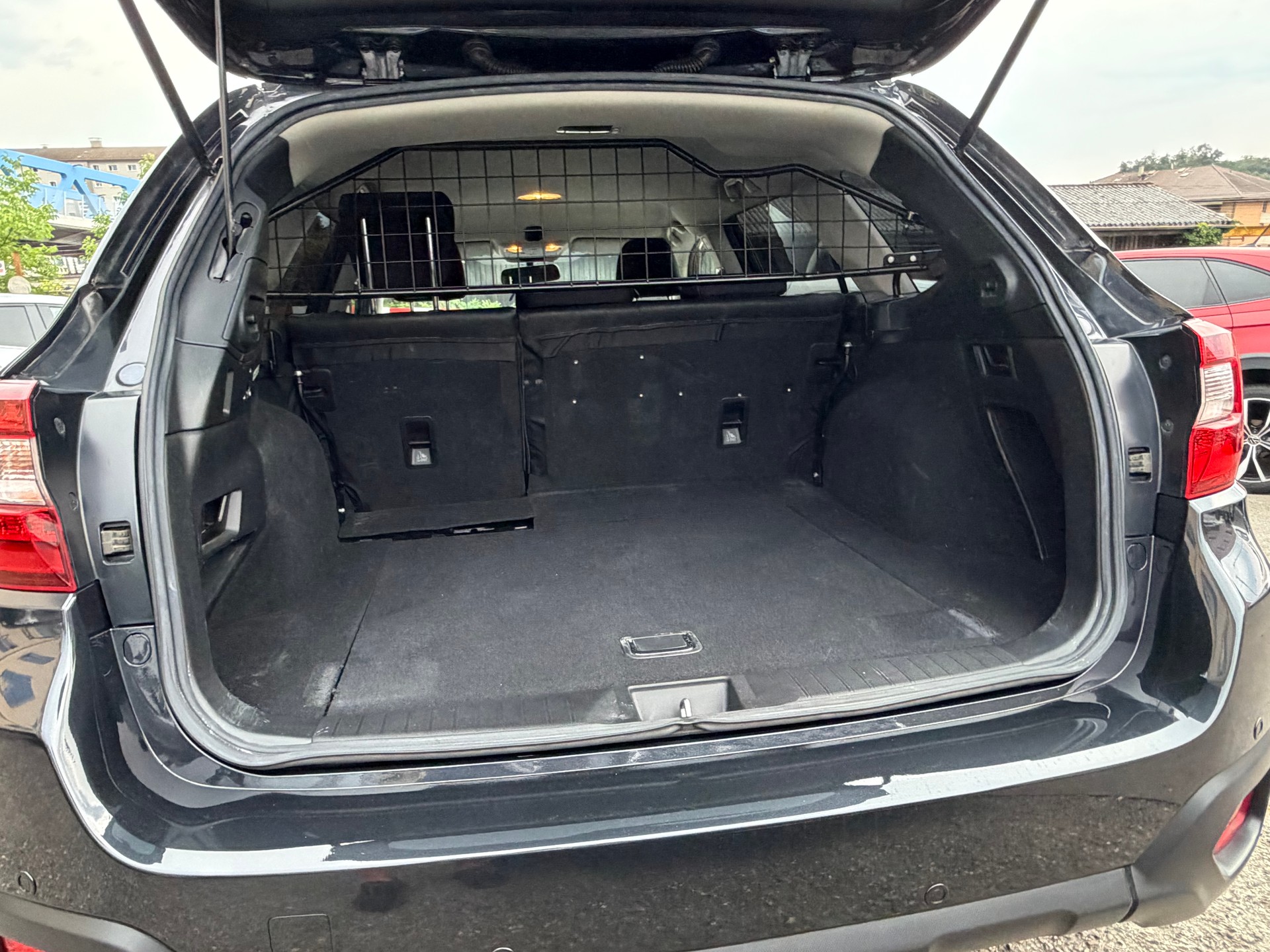 SUBARU Outback 2.0D Swiss AWD-image-13