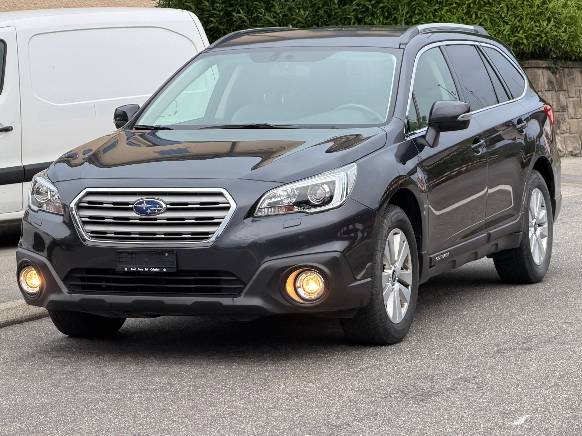 SUBARU Outback 2.0D Swiss AWD-image-1