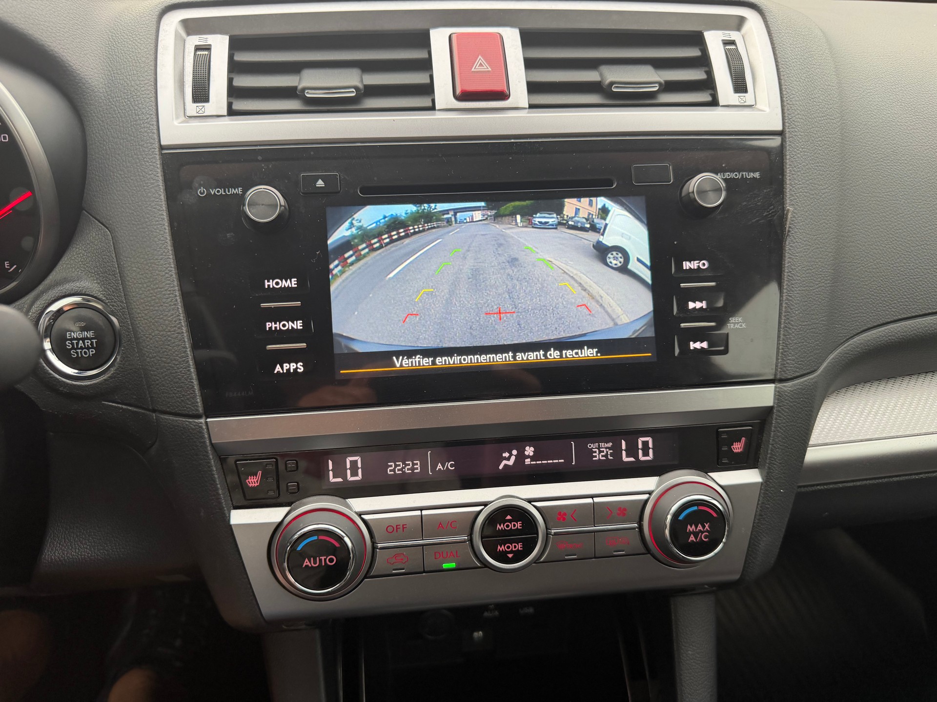 SUBARU Outback 2.0D Swiss AWD-image-11