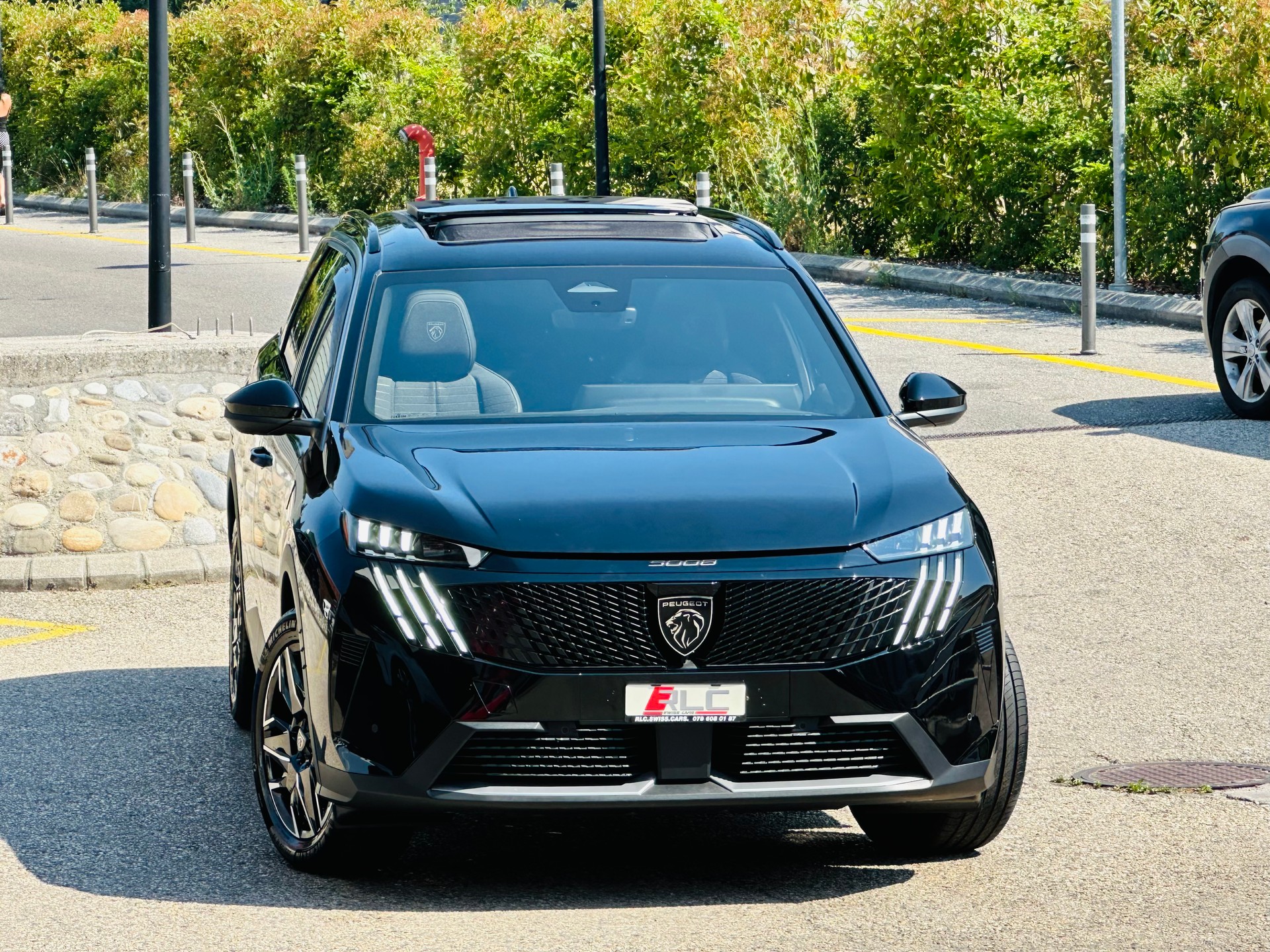 PEUGEOT 5008 145 Hybrid e-DCS6 GT-image-2