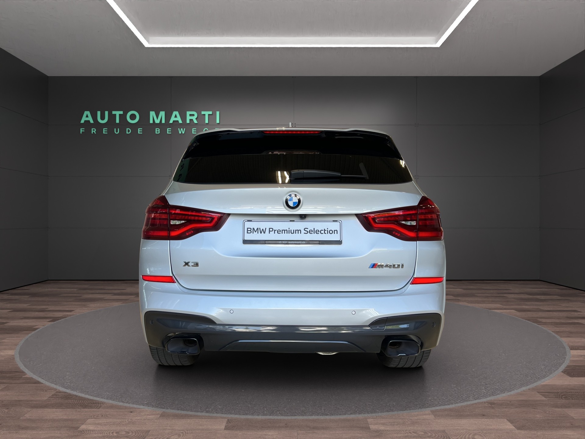 BMW X3 M40i-image-2