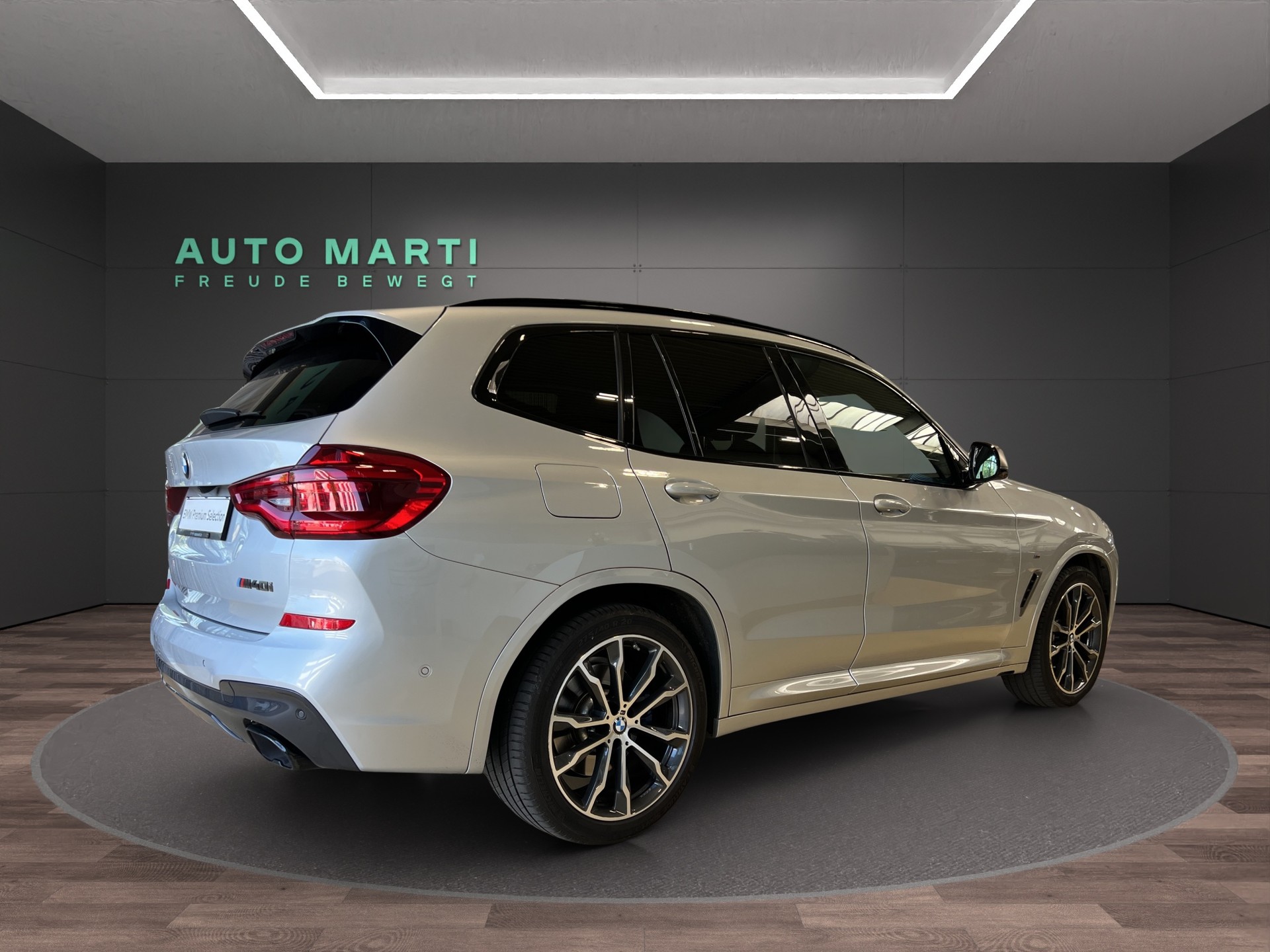 BMW X3 M40i-image-3
