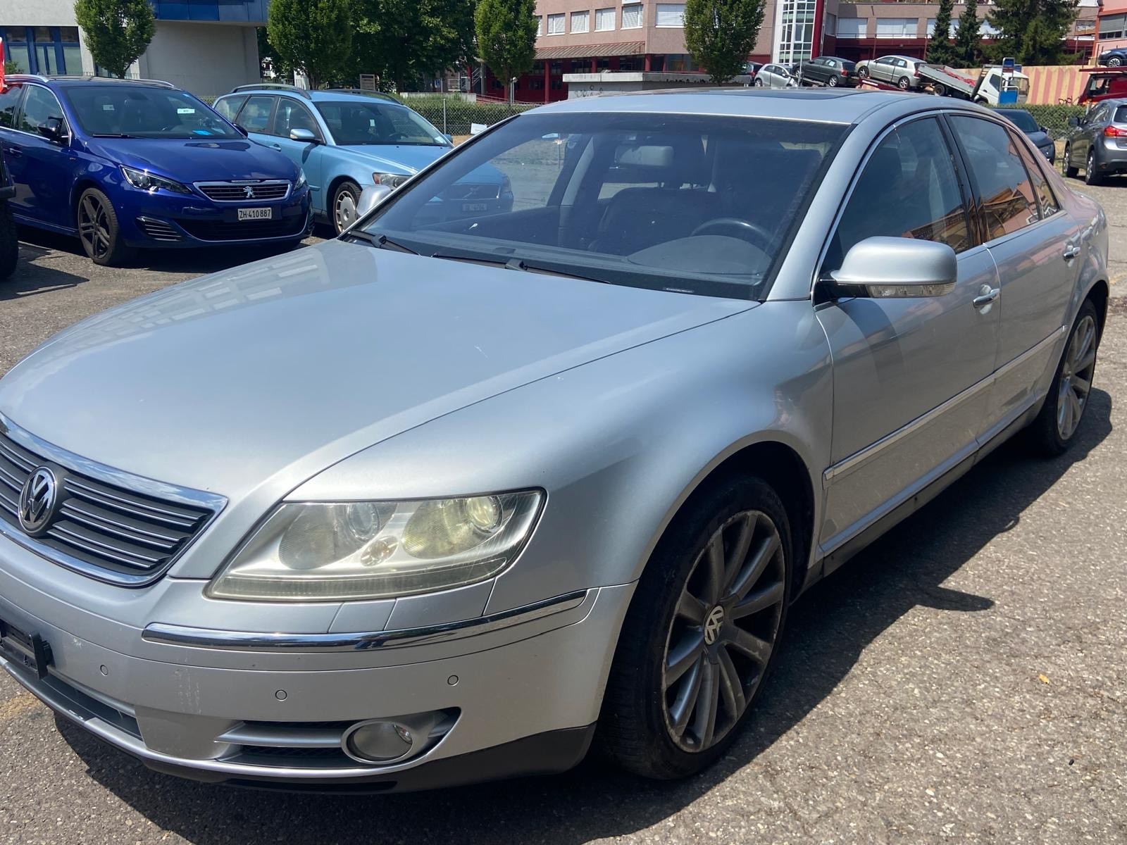 VW Phaeton 3.0 TDi V6 4Motion-image-0
