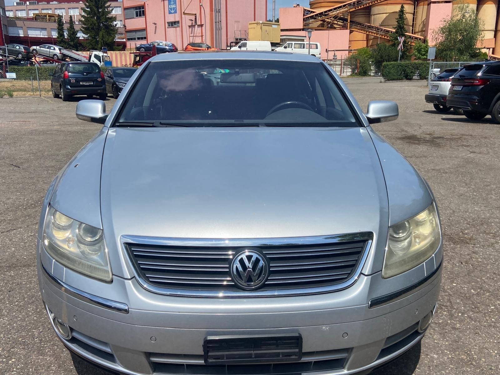 VW Phaeton 3.0 TDi V6 4Motion-image-1