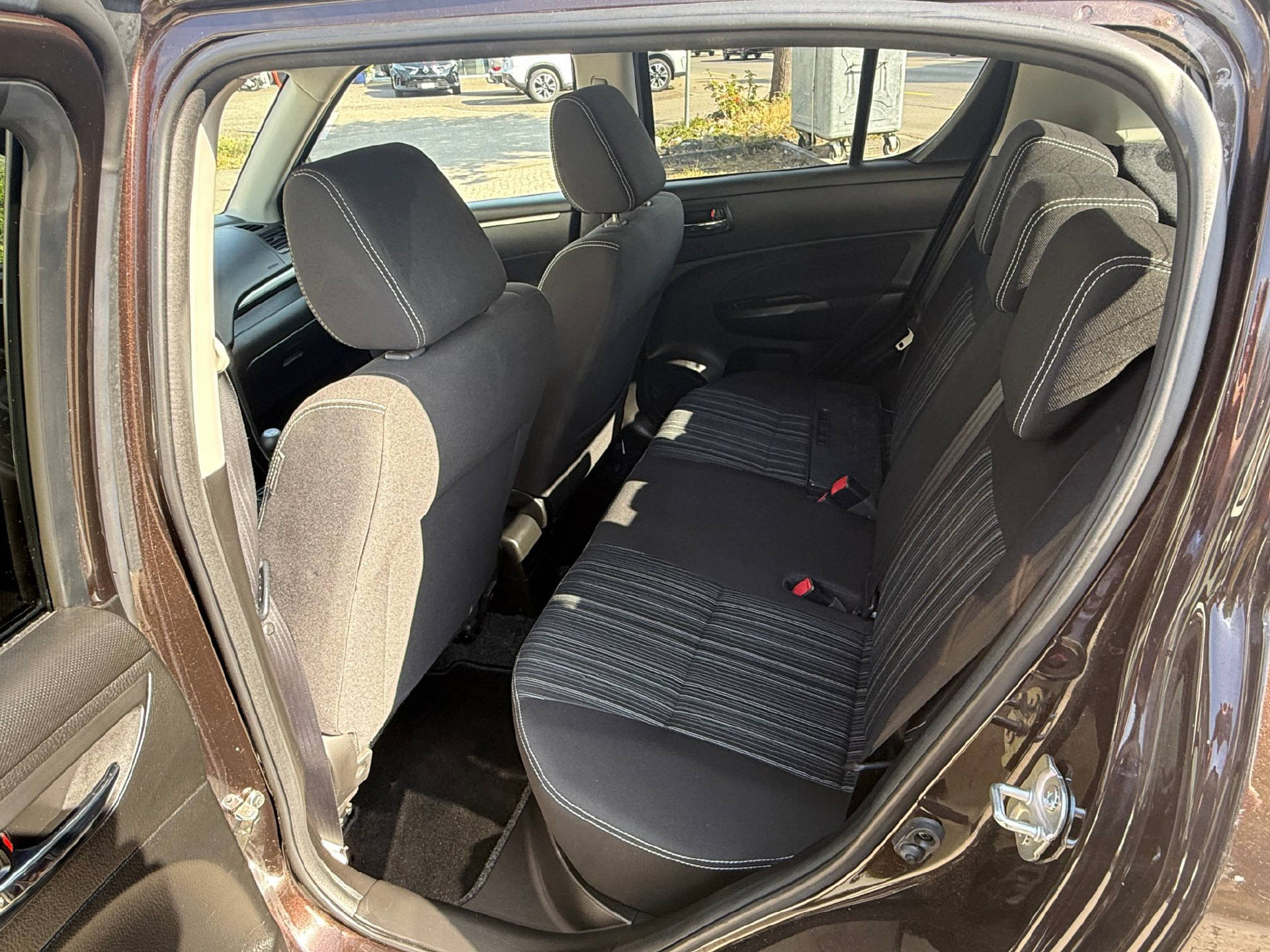 SUZUKI Swift 1.2 GL 4x4-image-5