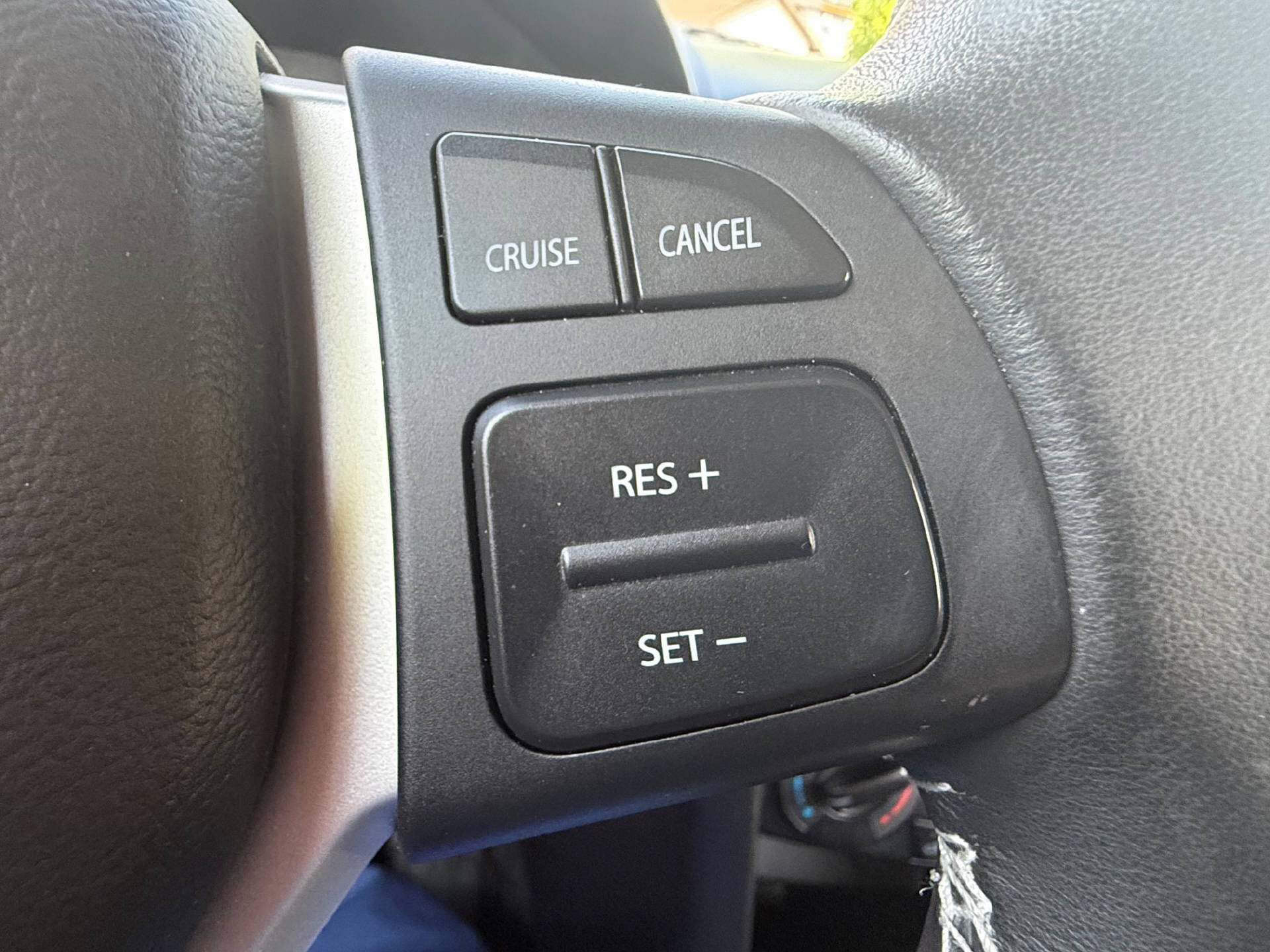 SUZUKI Swift 1.2 GL 4x4-image-8
