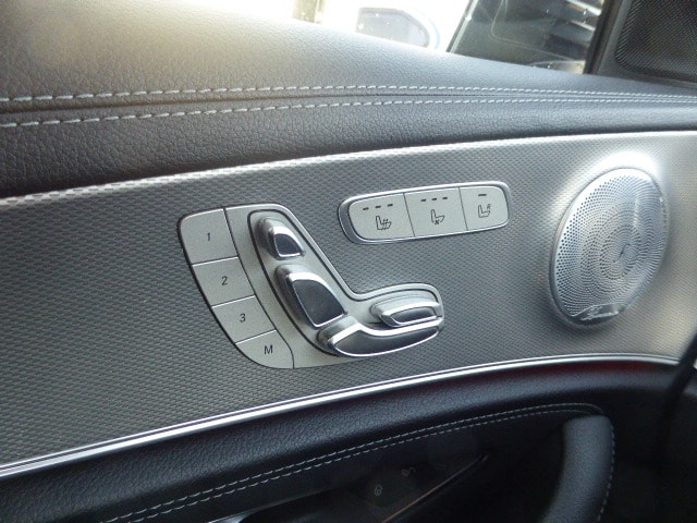 MERCEDES-BENZ E 400 Exclusive 4 Matic 9G-Tronic-image-8