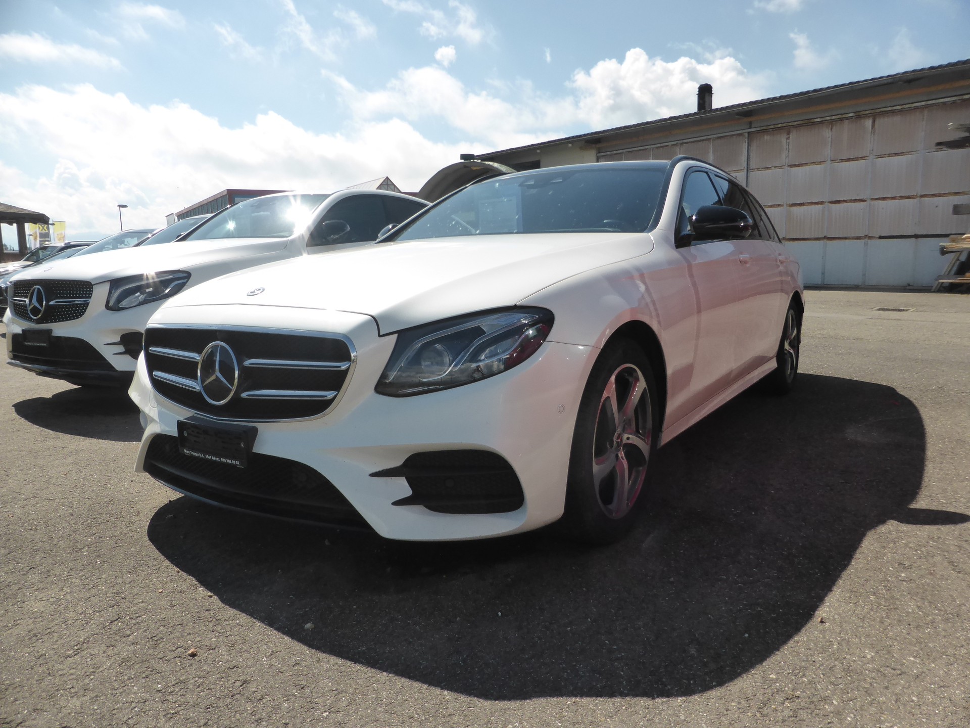 MERCEDES-BENZ E 400 Exclusive 4 Matic 9G-Tronic-image-2