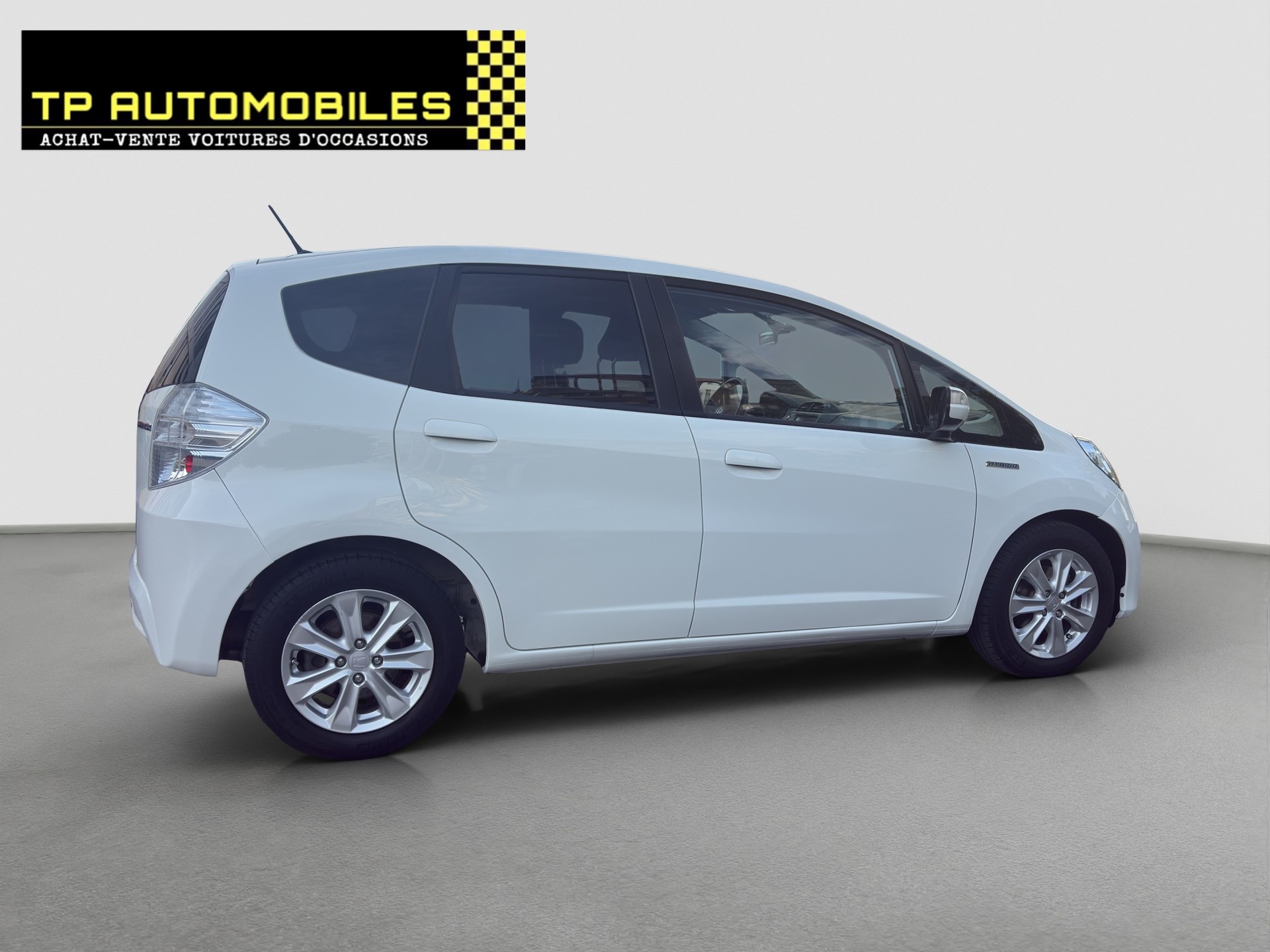 HONDA Jazz 1.3i Hybrid Elegance CVT-image-3