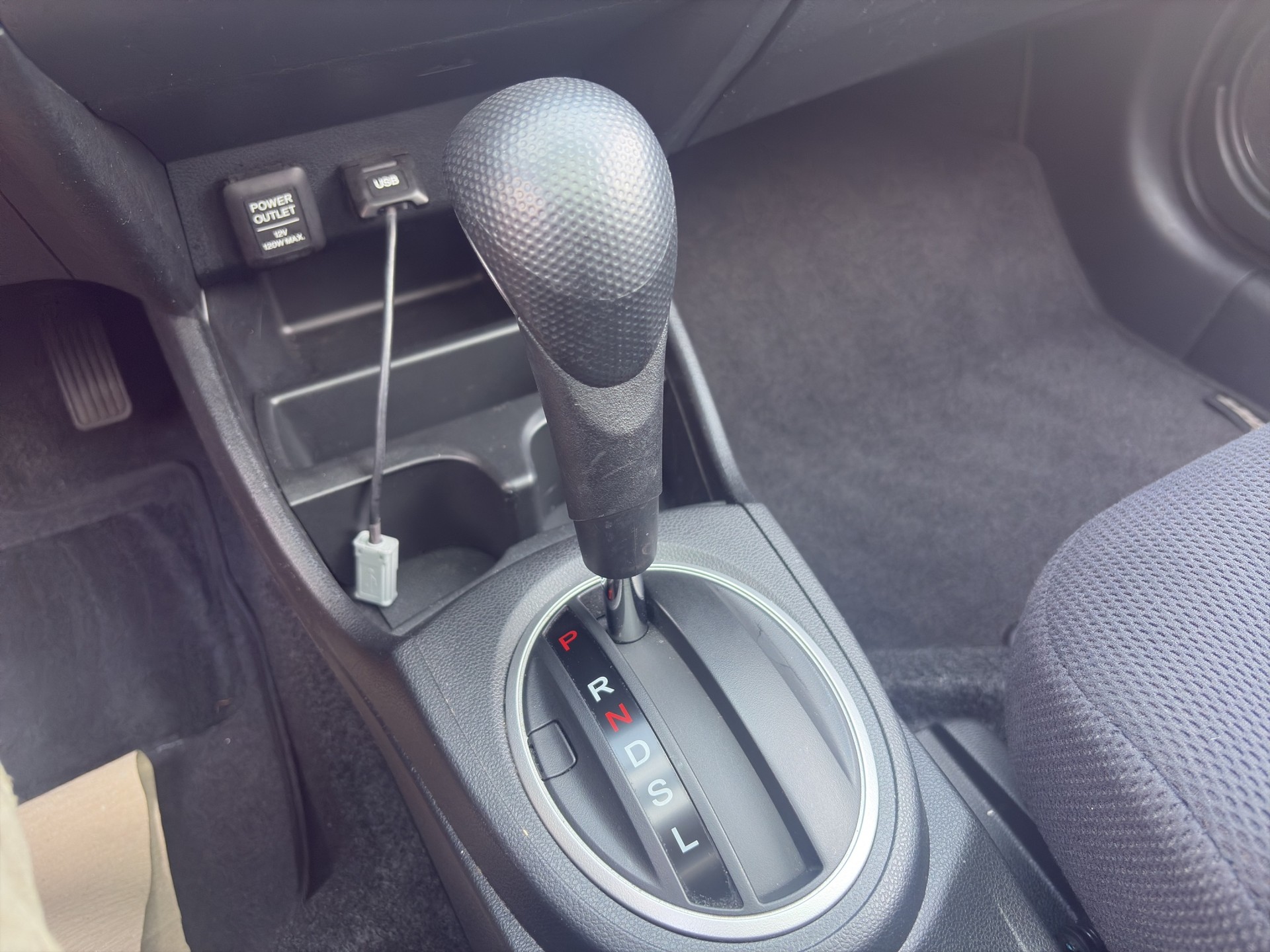 HONDA Jazz 1.3i Hybrid Elegance CVT-image-11