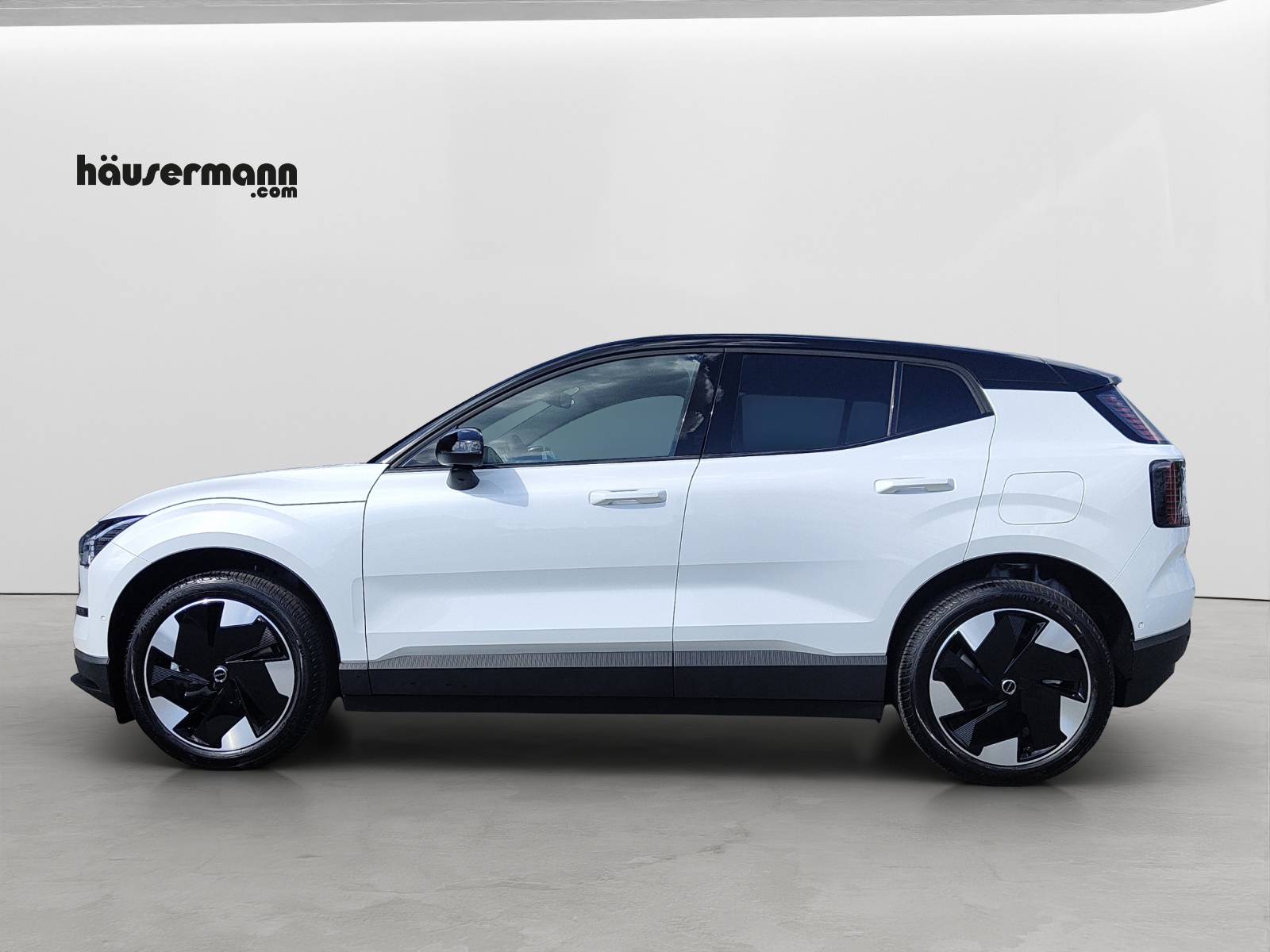 VOLVO EX30 E60 Twin Ultra Performance AWD-image-2