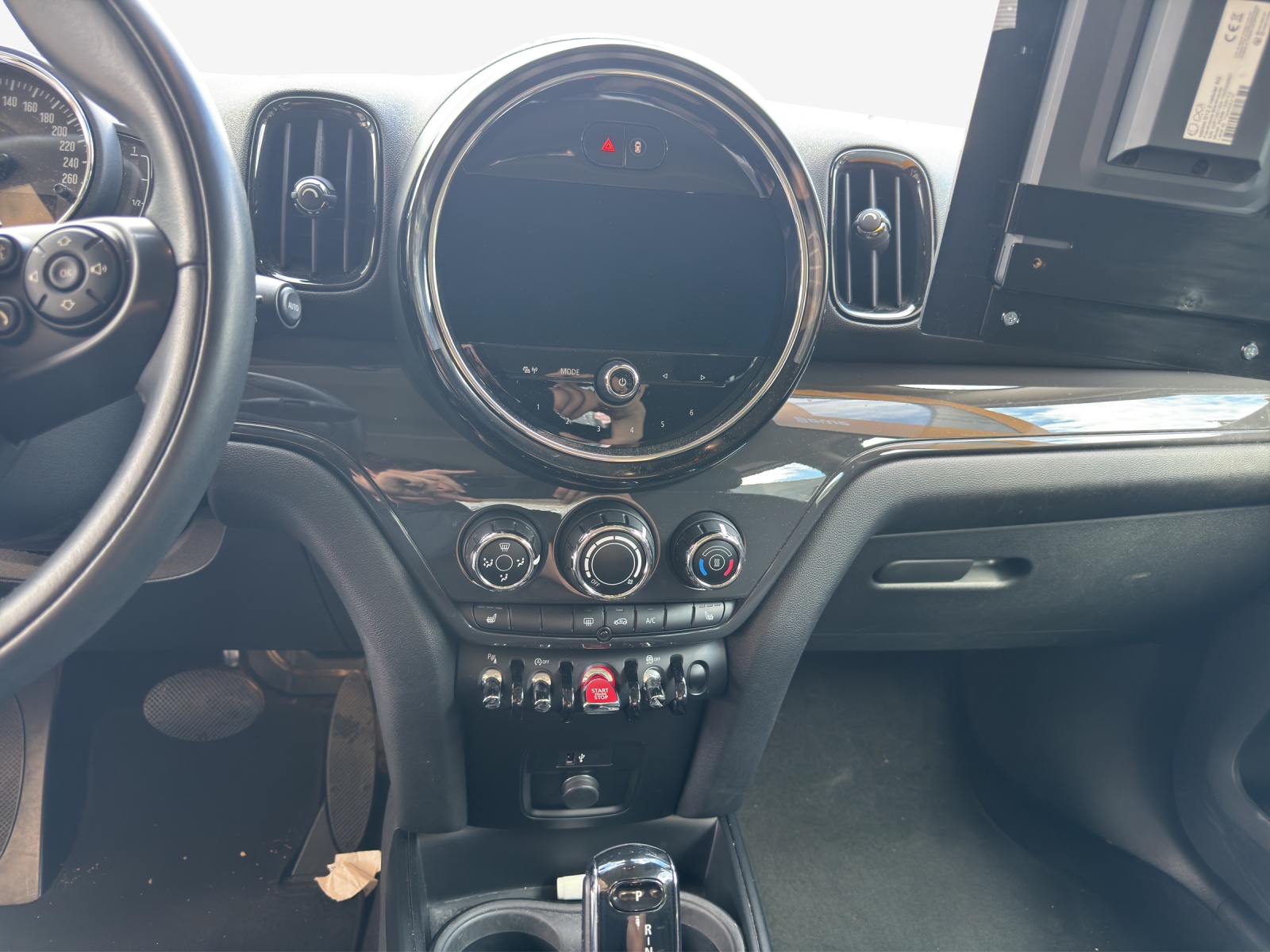 MINI Countryman Cooper ALL4 Steptronic-image-10