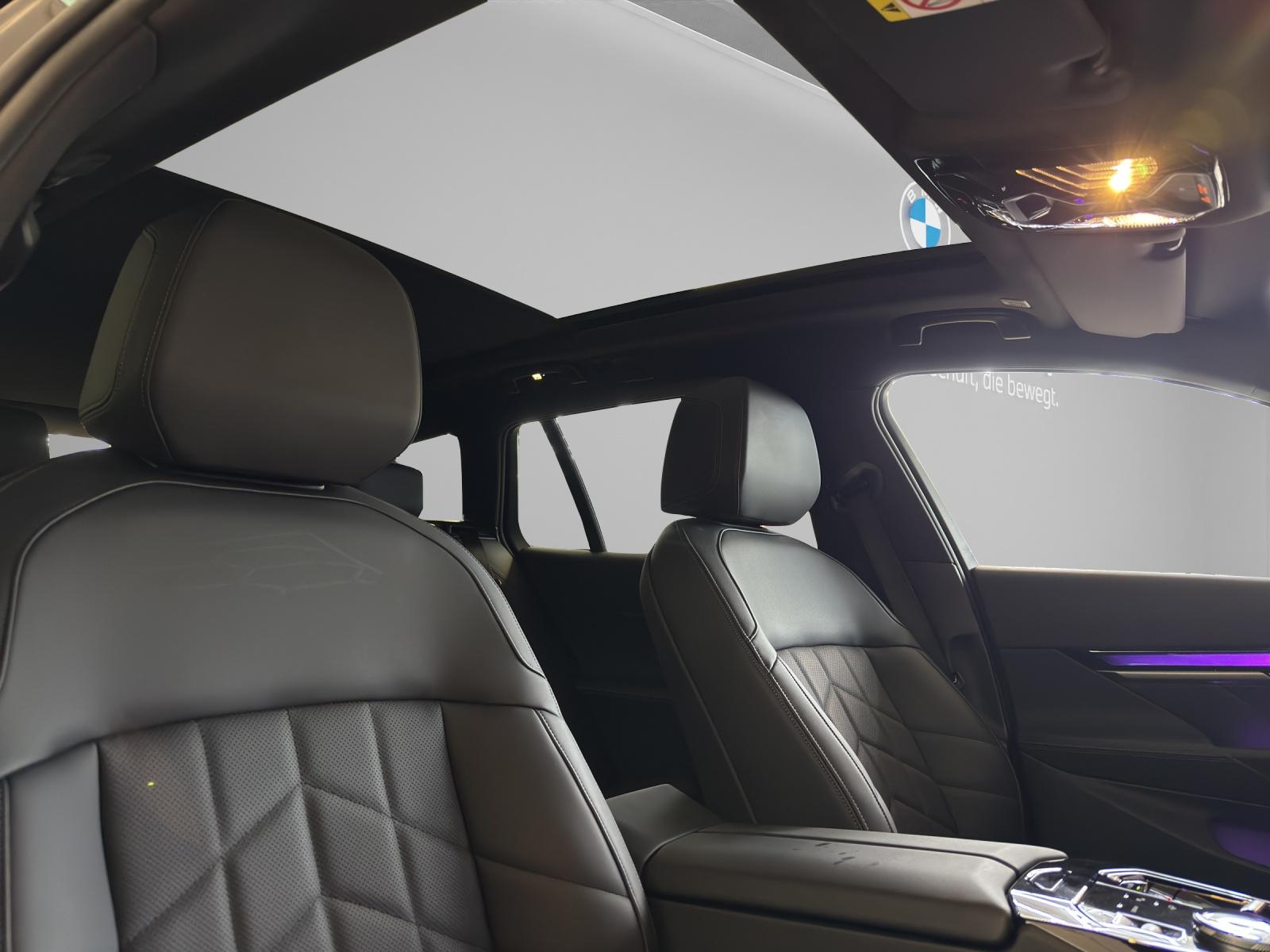 BMW 530e xDrive Touring M-SportPaket-image-23
