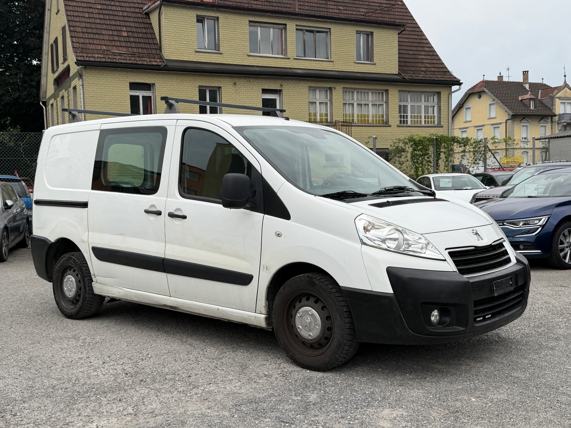 PEUGEOT Expert 1.6 HDi 227 L1H1-image-1