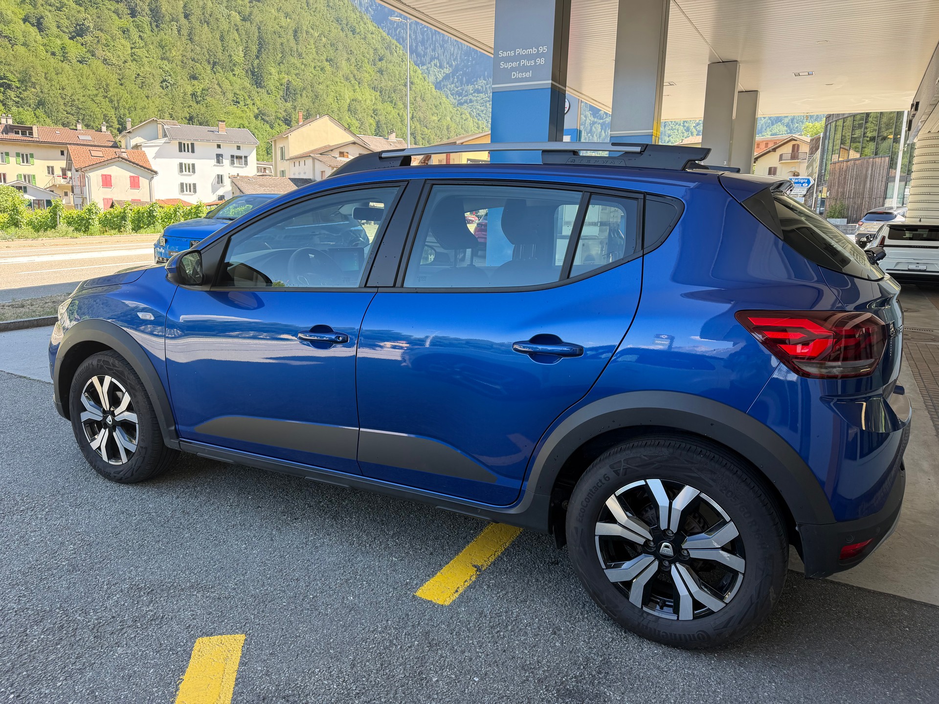 DACIA Sandero Stepway TCe 90 Comfort-image-1