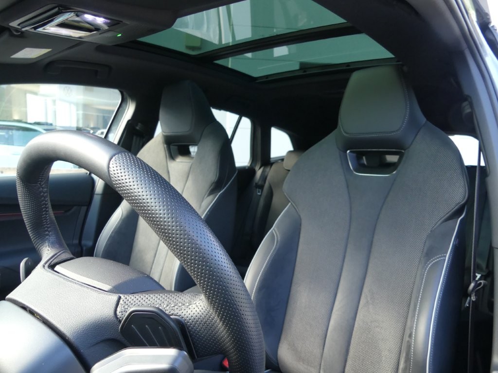 SKODA Enyaq 85x Sportline 4x4-image-9