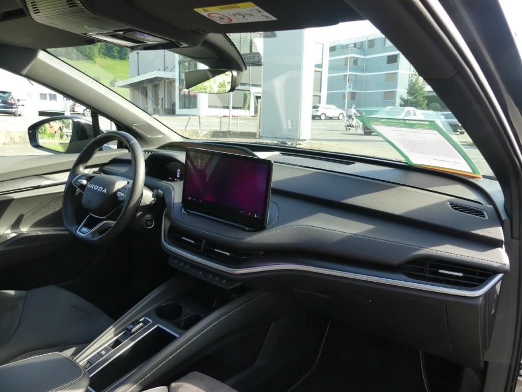 SKODA Enyaq 85x Sportline 4x4-image-8