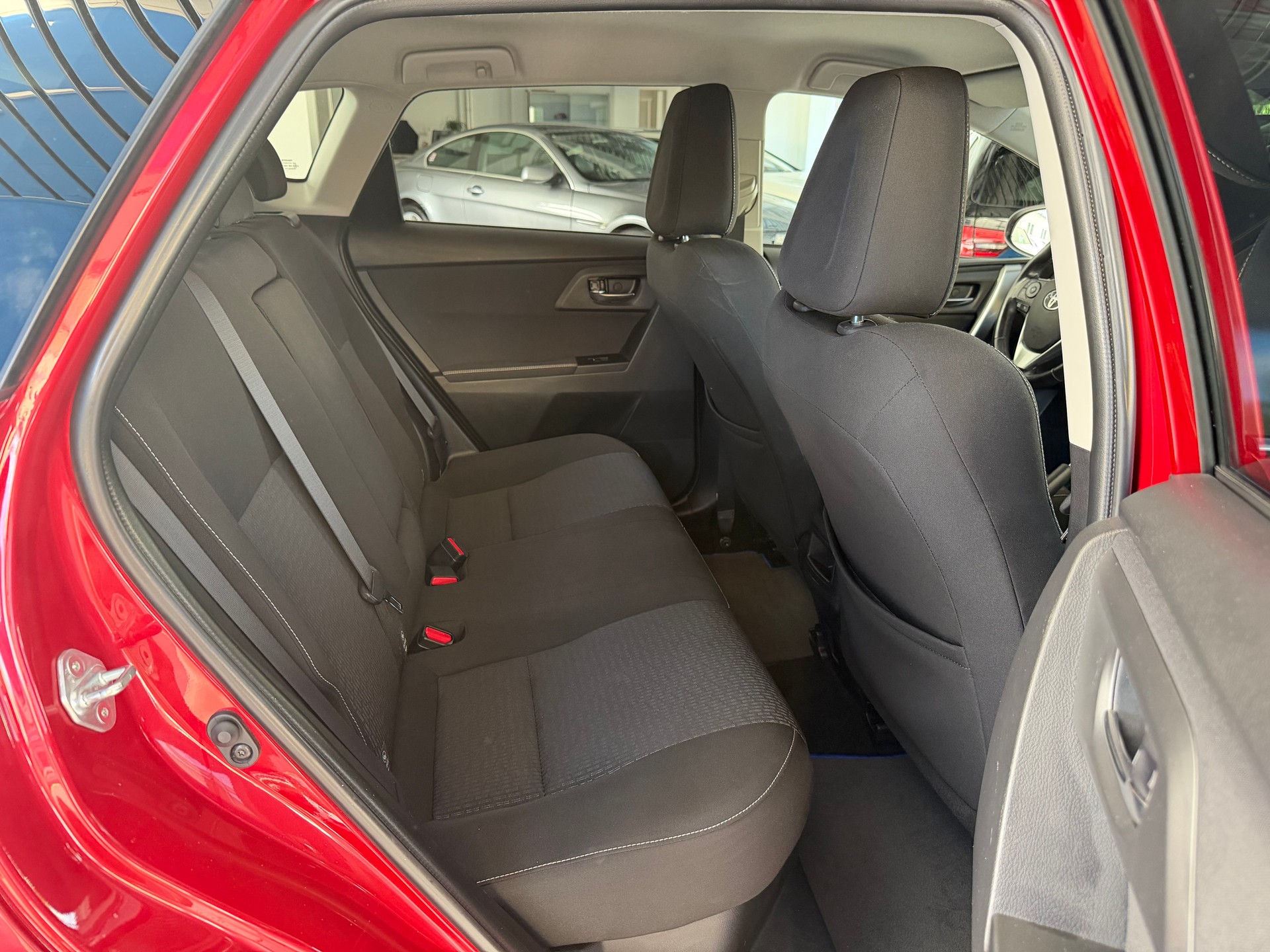 TOYOTA Auris 1.8 16V HSD Linea Sol-image-19