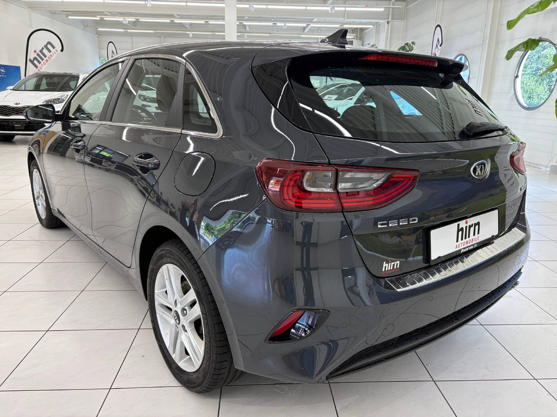 KIA Ceed 1.5 T-GDi Power-image-6
