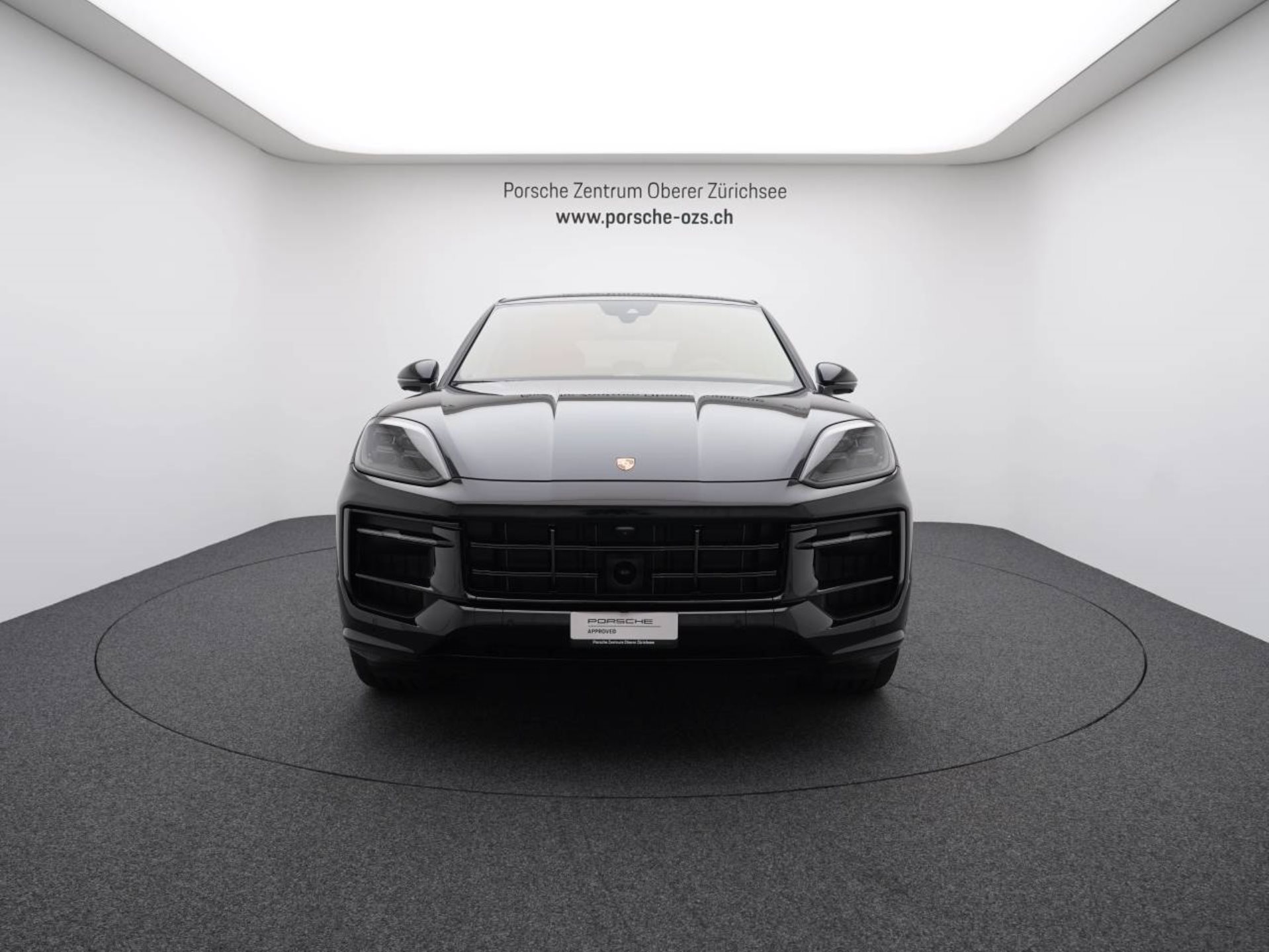 PORSCHE Cayenne GTS Coupé-image-9