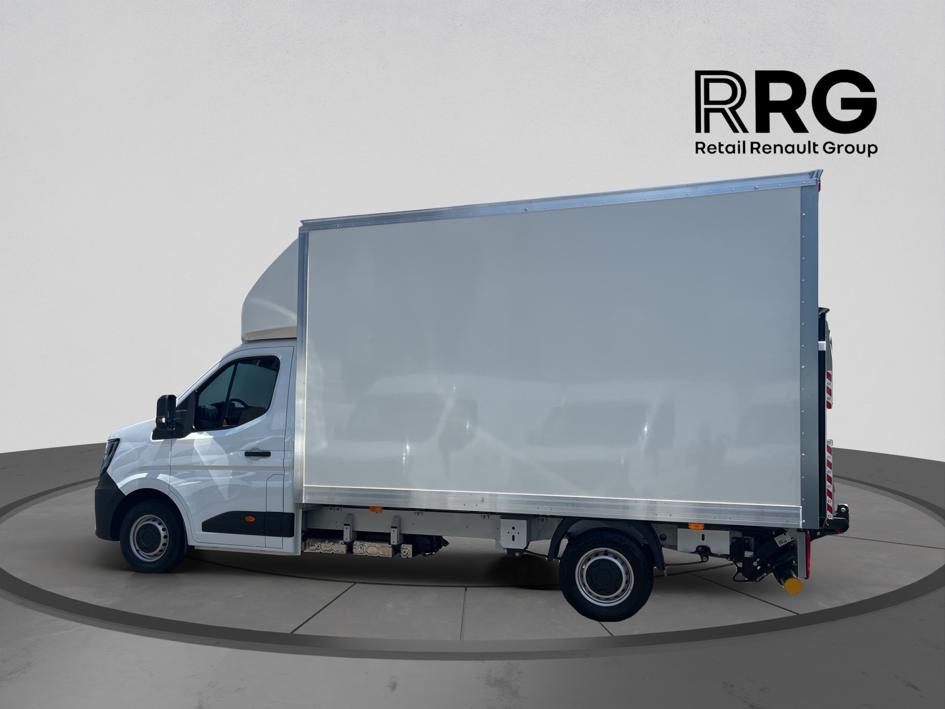 RENAULT Master T35 Blue dCi 170PS L3H1 HD Kofferaufbau mit Hebebühne Automat 9G-image-2