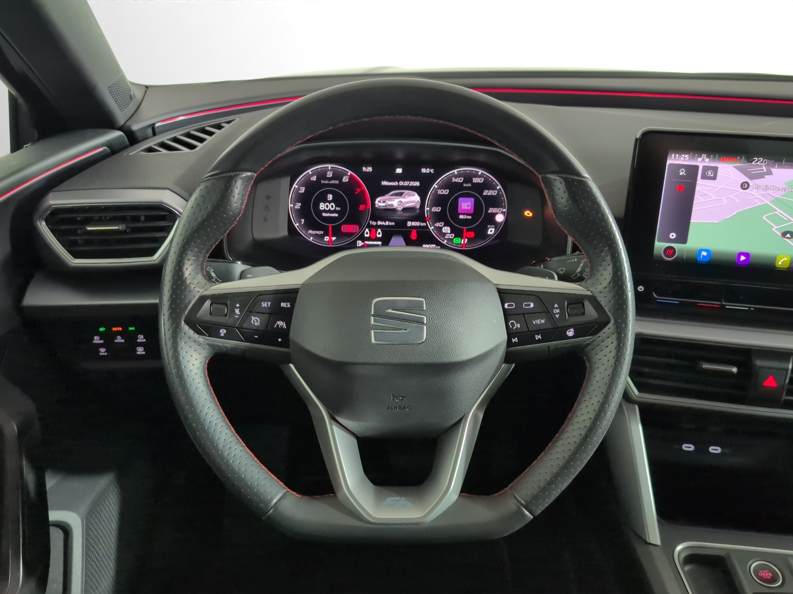 SEAT Leon 1.5 eTSI mHEV DSG Hola FR-image-11