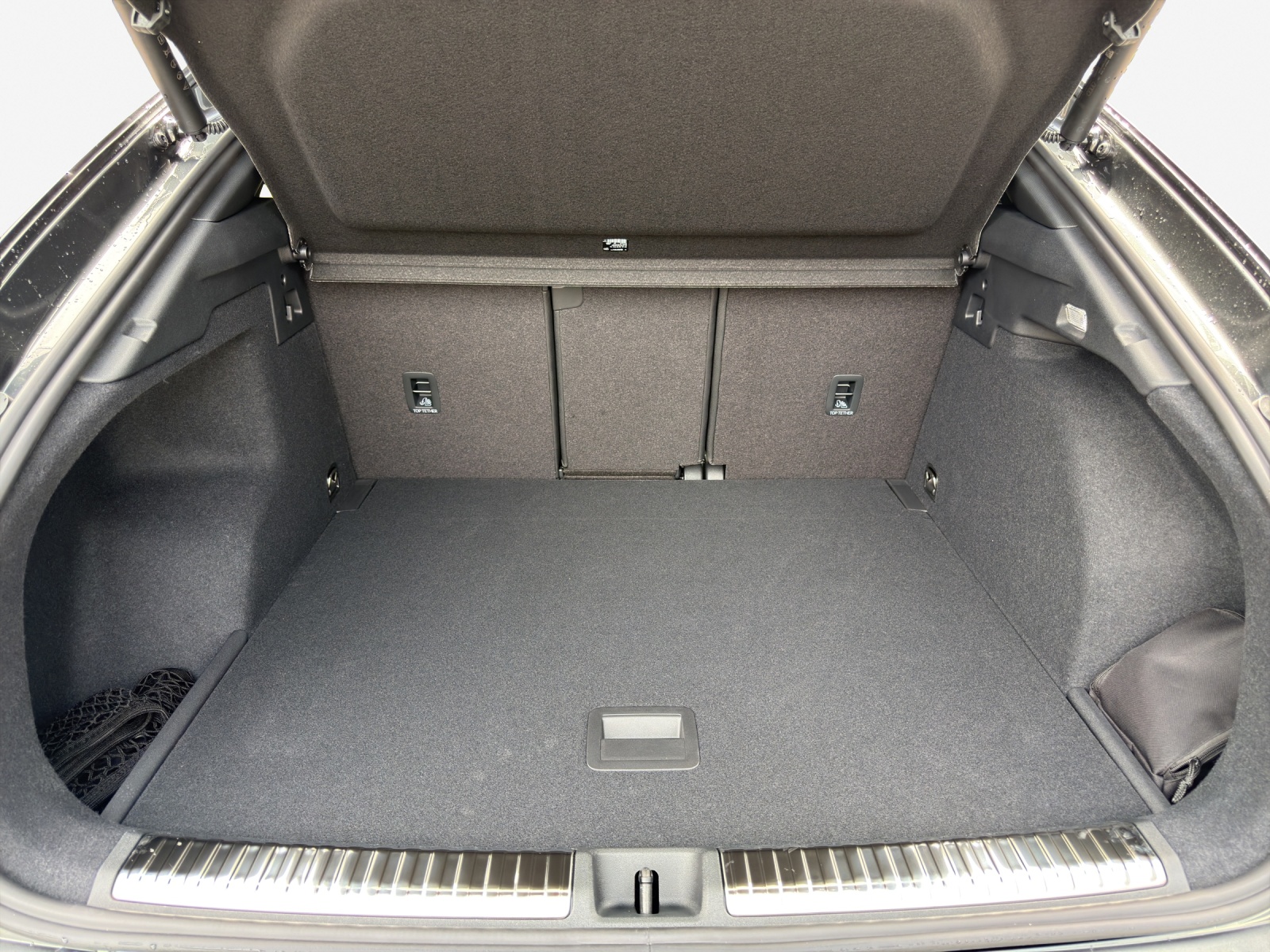 AUDI Q3 Sportback TFSI quattro 195 kW S tronic-image-12