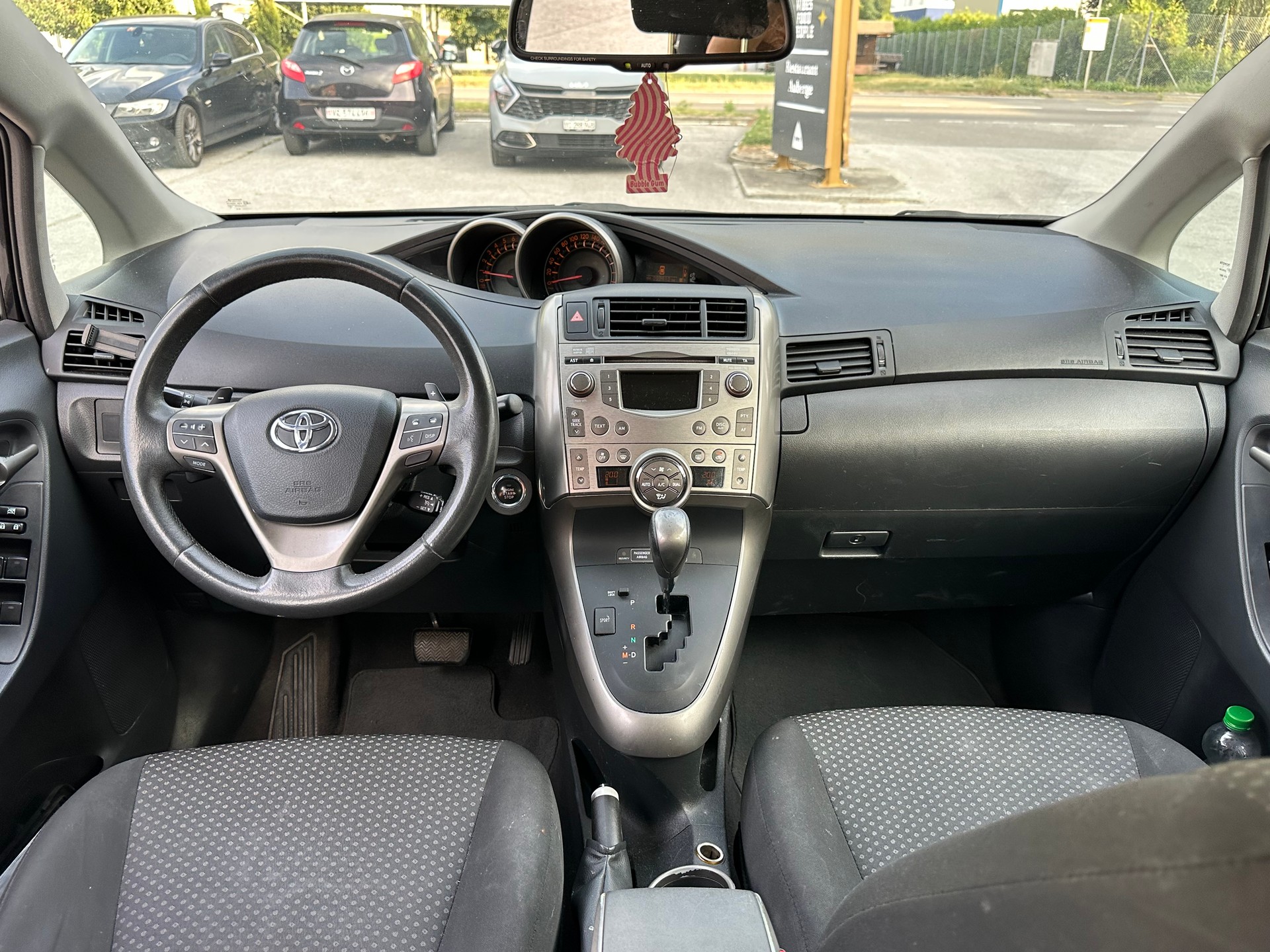 TOYOTA Verso 1.8 Linea Sol Premium Multidrive-image-9