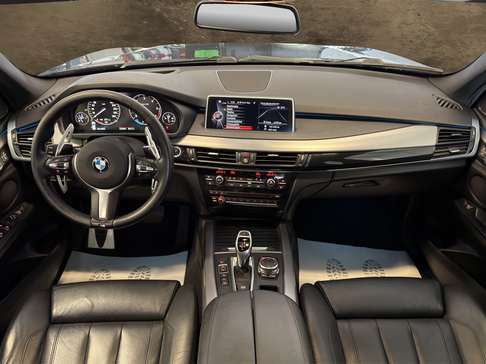 BMW X5 xDrive 30d Steptronic-showroom-element-3