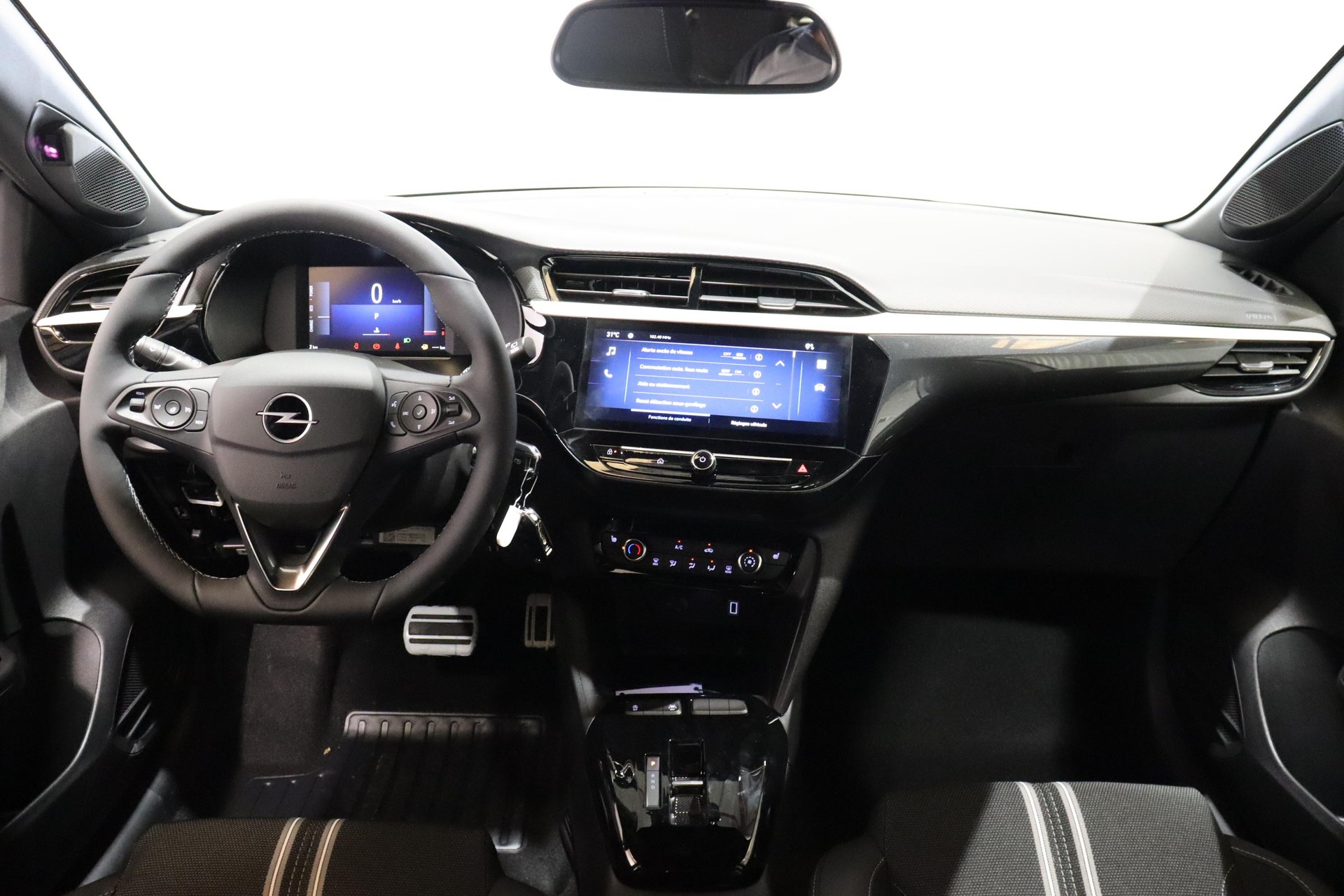 OPEL Corsa 1.2 T Hybrid Viva-image-5