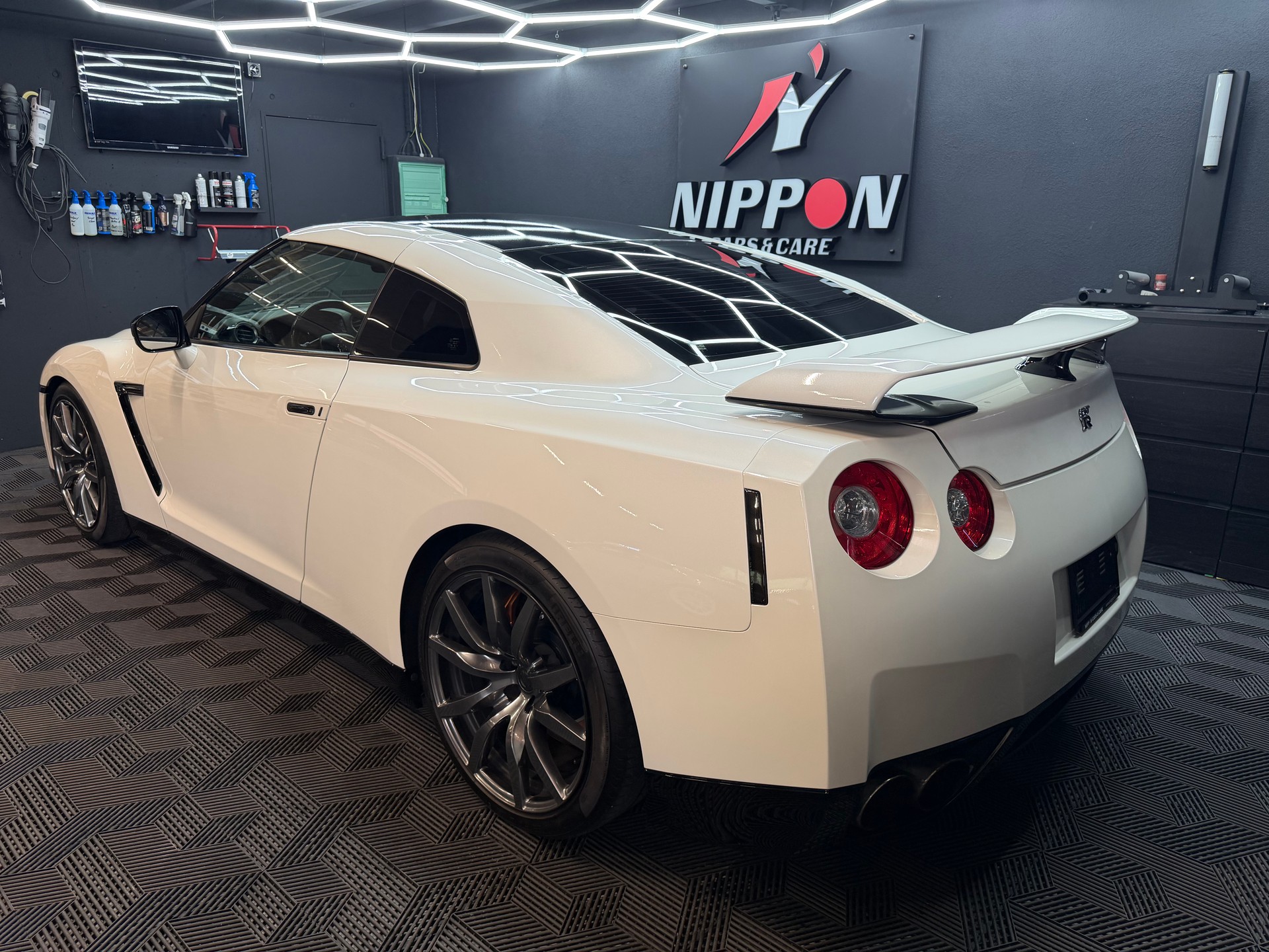 NISSAN GT-R 3.8 V6 Biturbo-image-4
