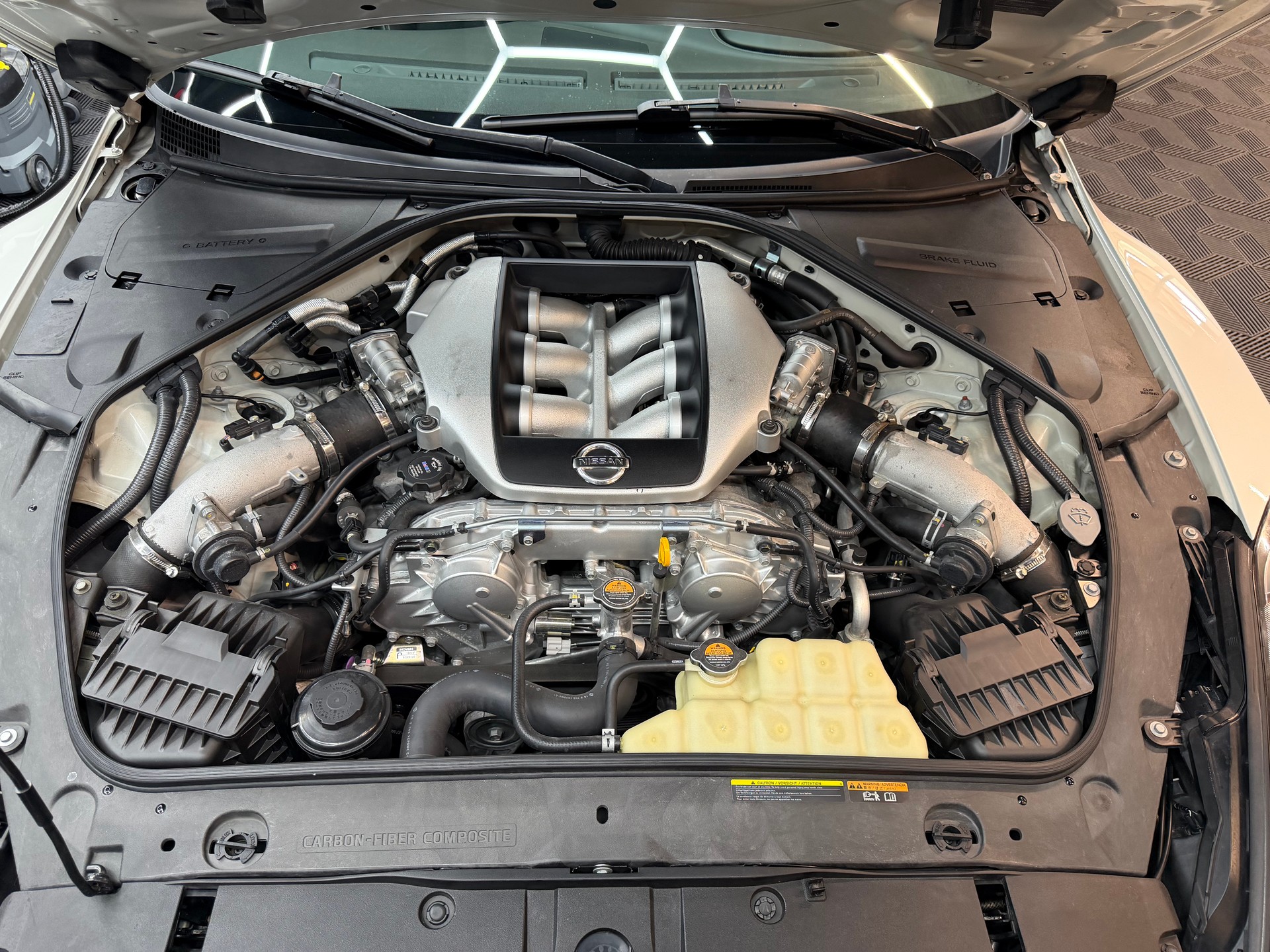 NISSAN GT-R 3.8 V6 Biturbo-image-9