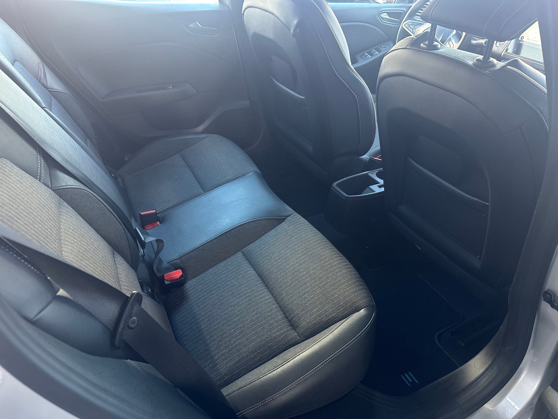 RENAULT Clio 1.6 E-Tech Intens-image-7