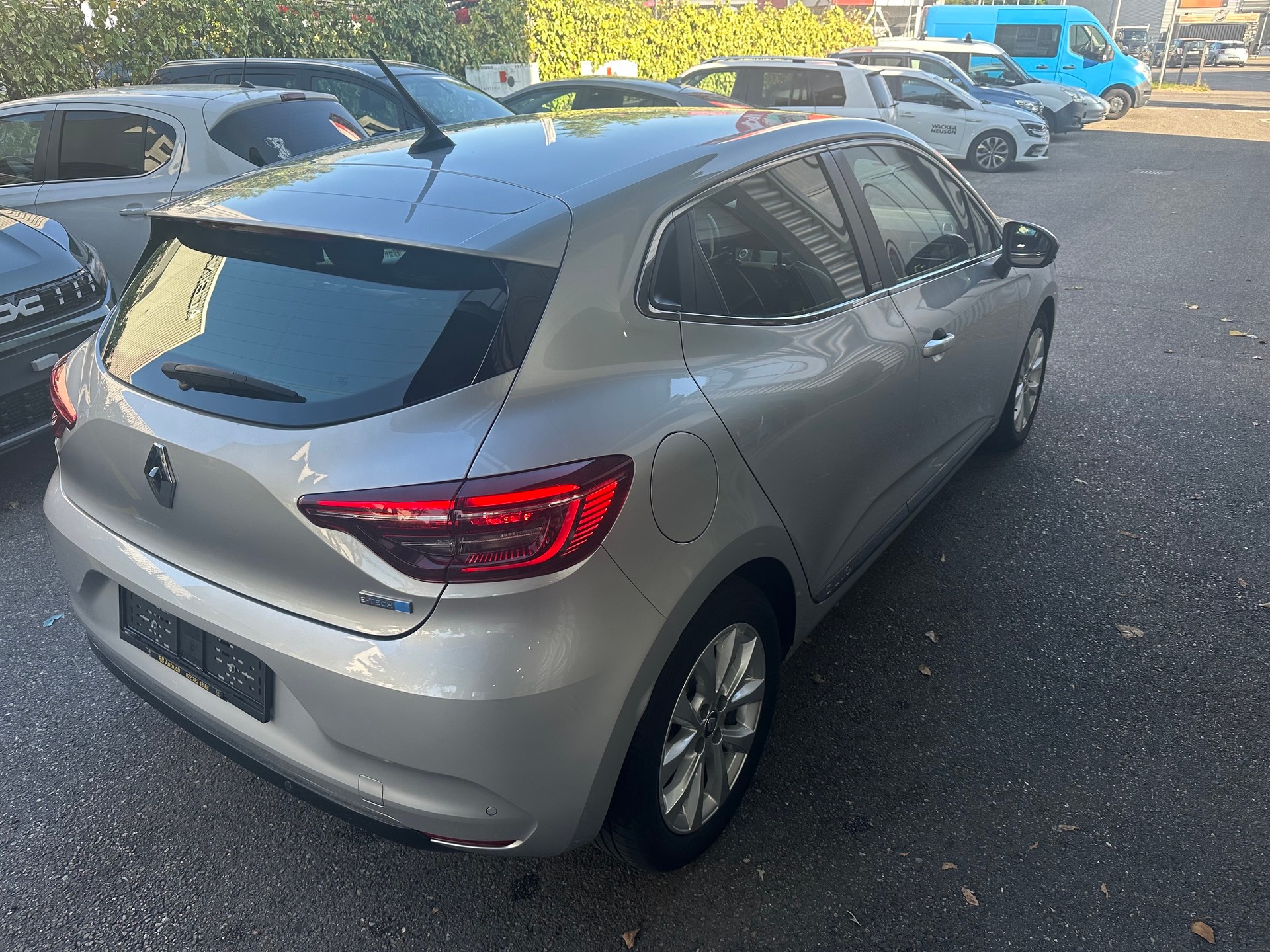 RENAULT Clio 1.6 E-Tech Intens-image-4