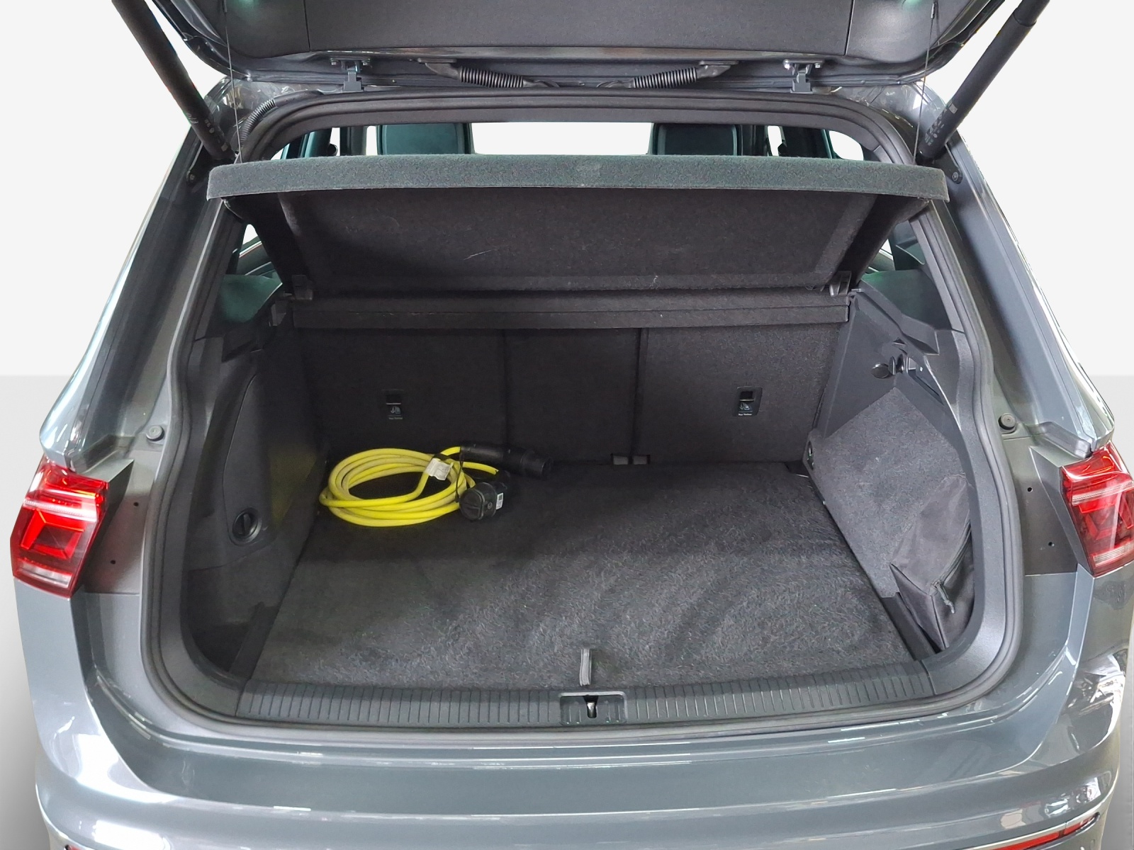 VW Tiguan 1.4TSI PHEV R-Line DSG-image-13