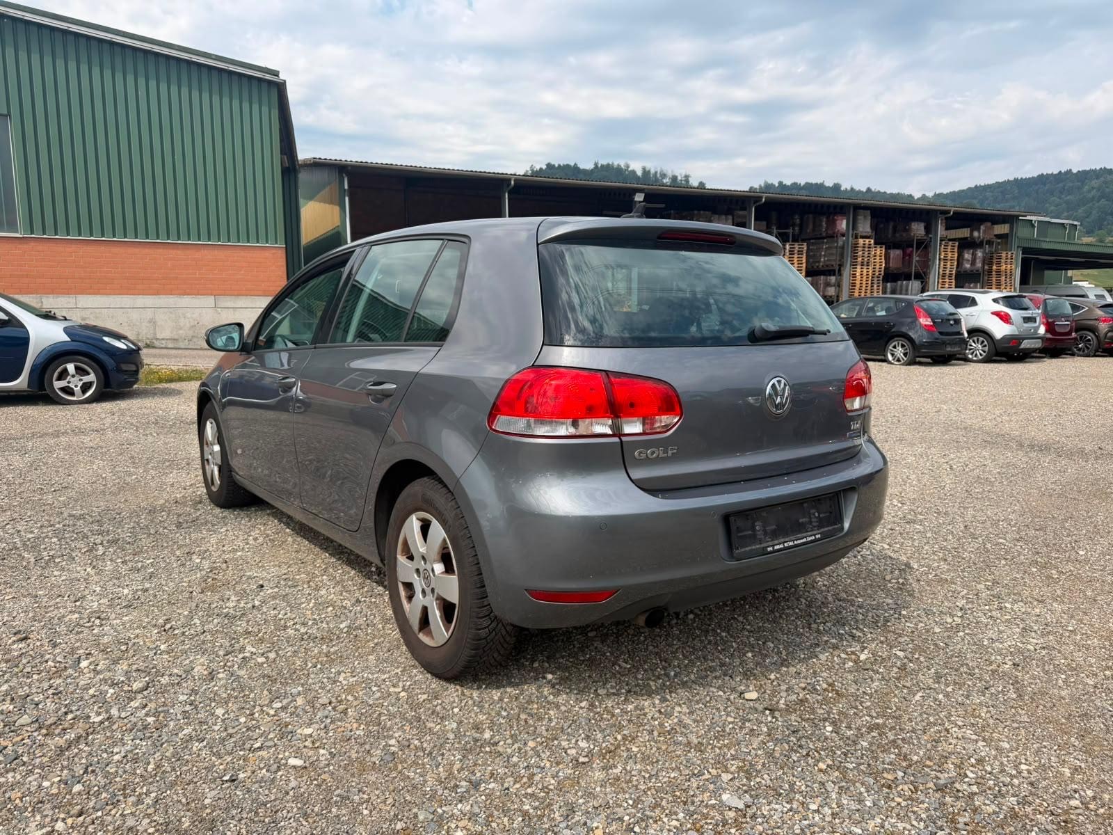 VW Golf 1.6 TDI BlueMotion Technology Comfortline DSG-image-5