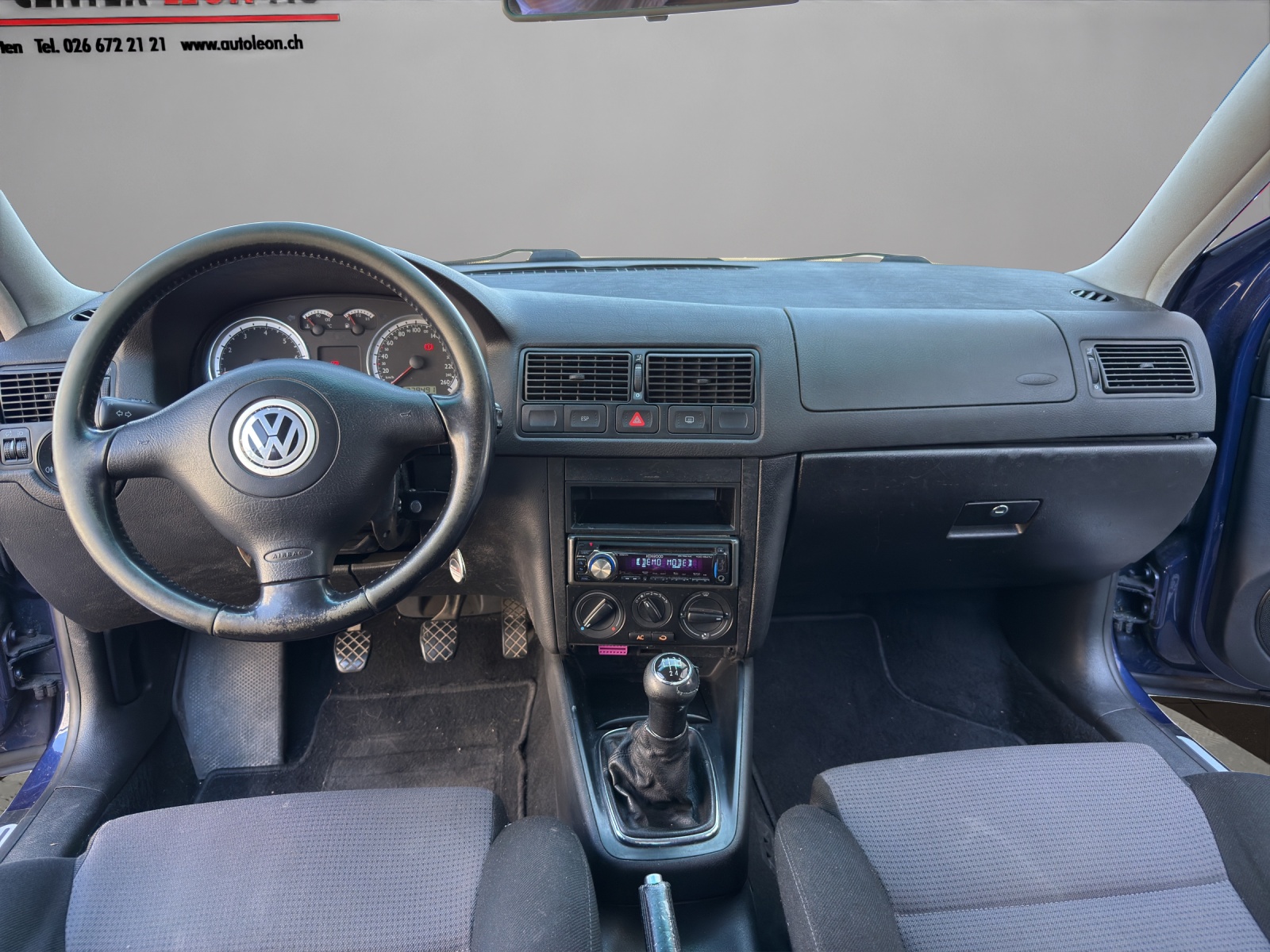 VW Golf 1.6 16V-image-13