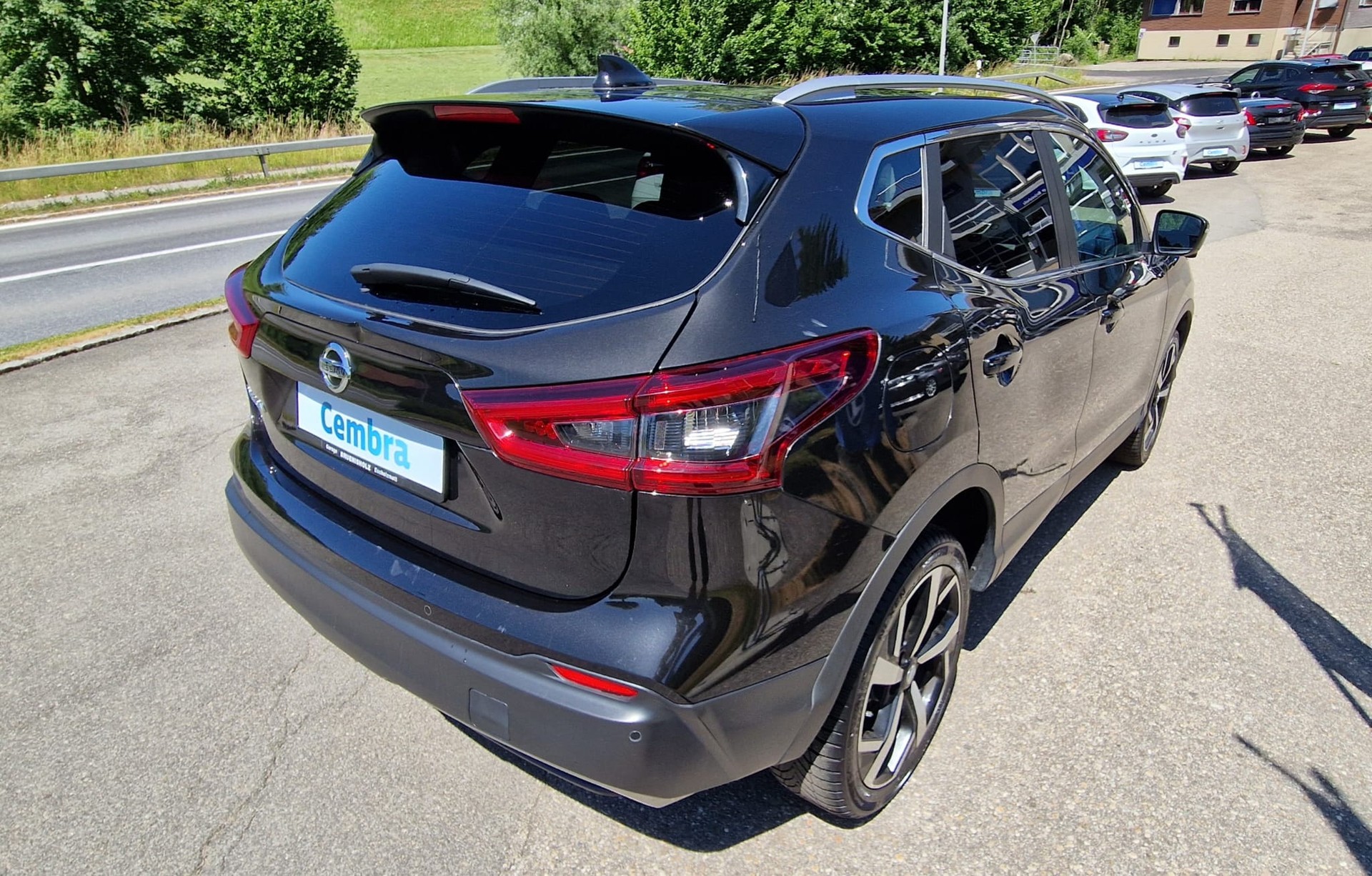 NISSAN Qashqai 1.7 dCi tekna+ Xtronic ALL-MODE 4x4-image-4