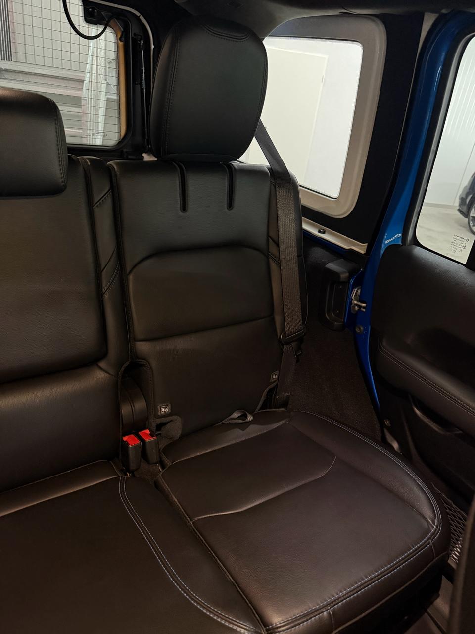 JEEP Wrangler 2.0 PHEV Unlimited Rubicon DT Automatic-image-23
