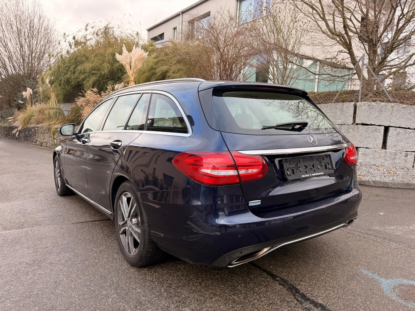 MERCEDES-BENZ C 400 Avantgarde 4Matic 7G-Tronic-image-2