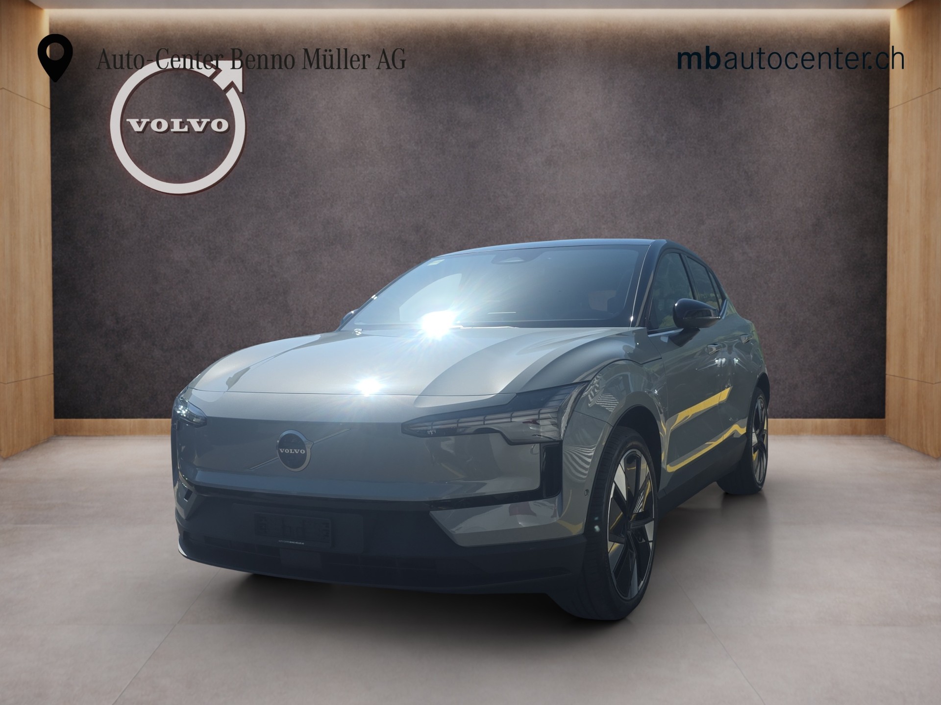 VOLVO EX30 E60 Twin Ultra Performance AWD-image-0