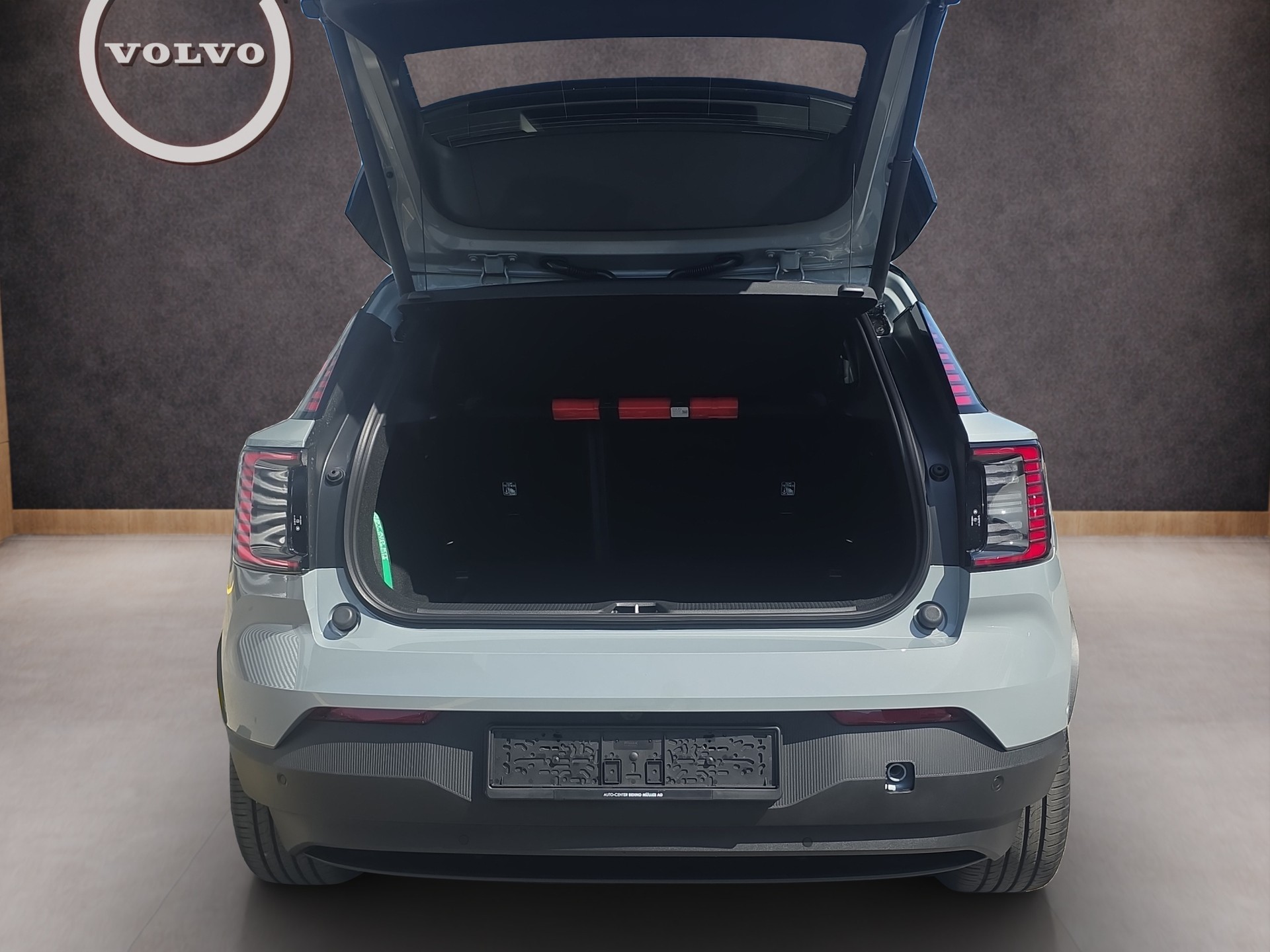 VOLVO EX30 E60 Twin Ultra Performance AWD-image-9