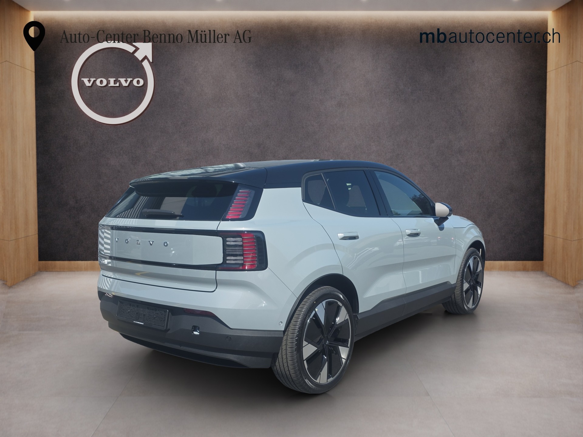 VOLVO EX30 E60 Twin Ultra Performance AWD-image-4