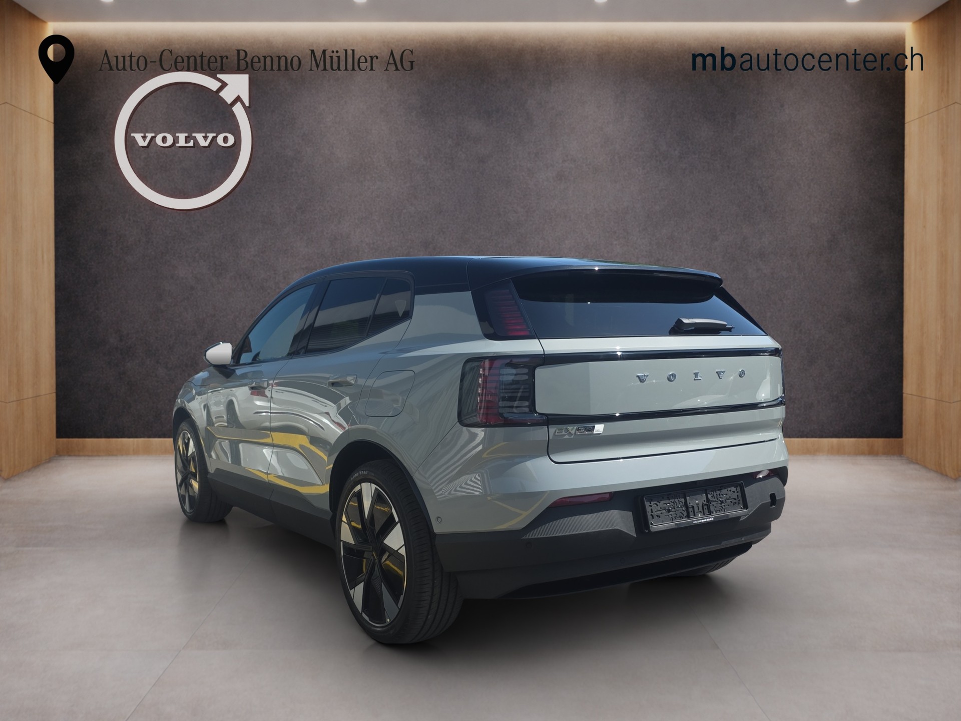 VOLVO EX30 E60 Twin Ultra Performance AWD-image-2