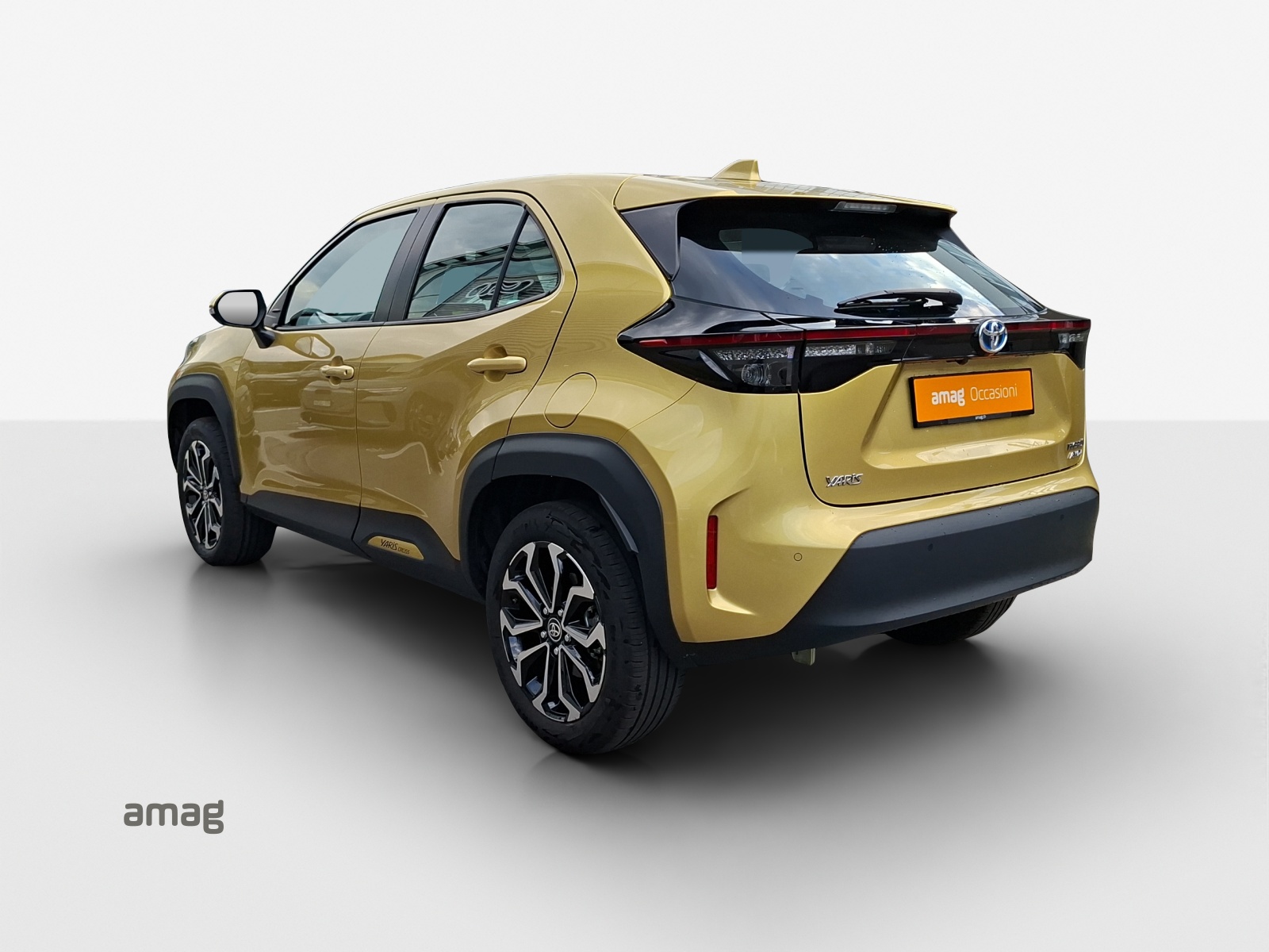 TOYOTA Yaris Cross 1.5 Trend e-CVT AWDi-image-2