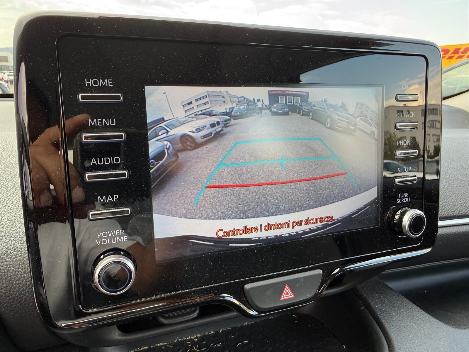 TOYOTA Yaris 1.5 VVT-i HSD Comfort-image-11