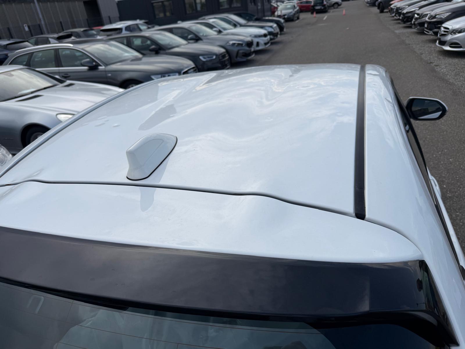 TOYOTA Yaris 1.5 VVT-i HSD Comfort-image-7