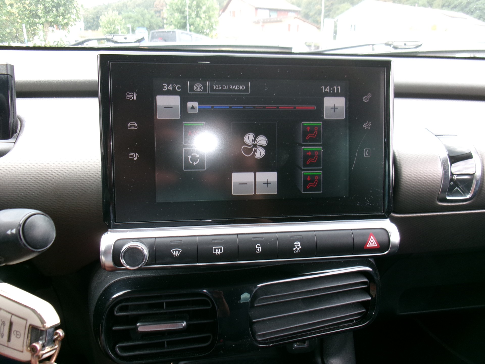 CITROEN C4 Cactus 1.2 e-THP Feel-image-9