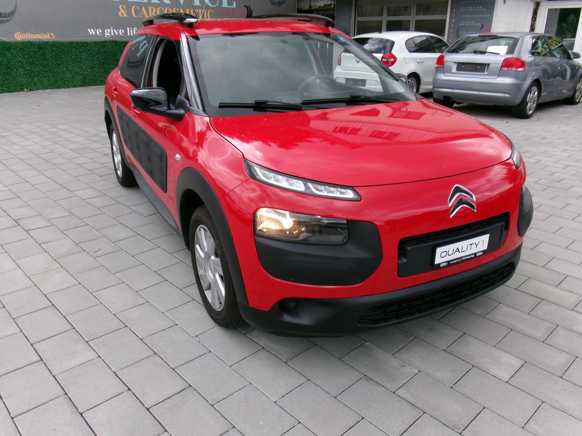 CITROEN C4 Cactus 1.2 e-THP Feel-image-1