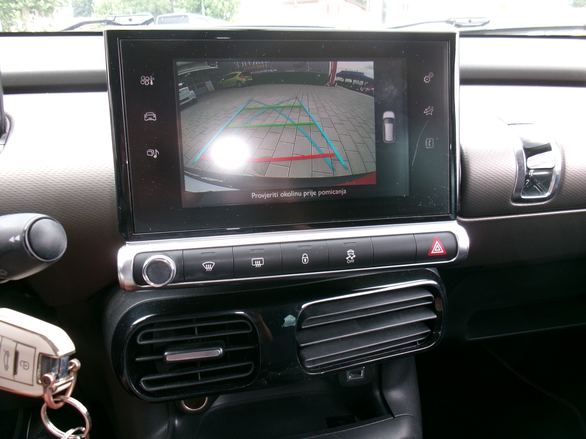 CITROEN C4 Cactus 1.2 e-THP Feel-image-8
